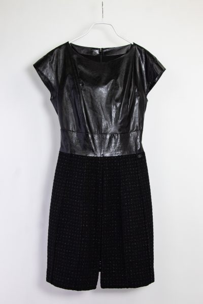 Chanel ärmelloses Kleid mit Lederoberteil in schwarz