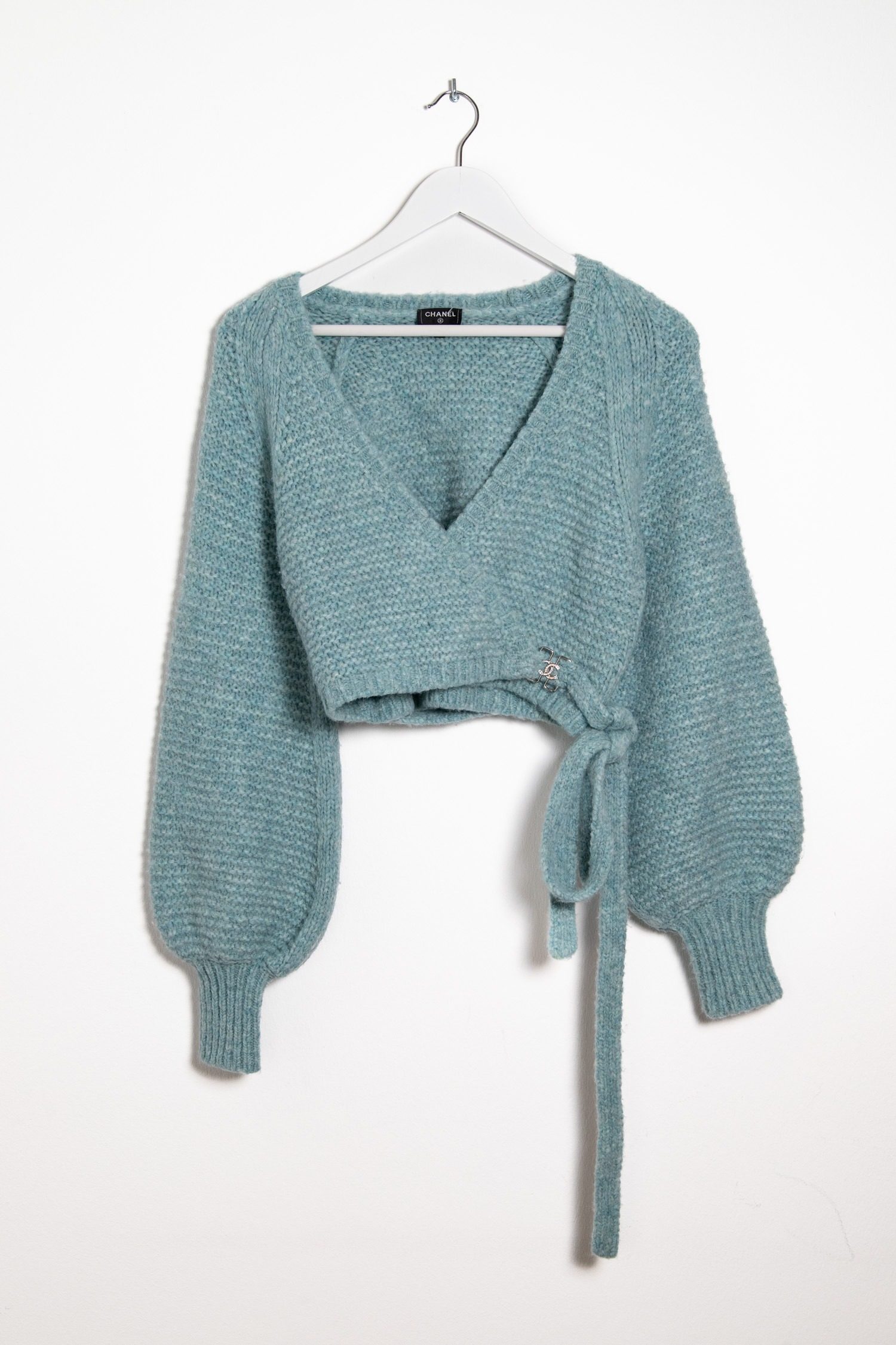 Thumbnail of http://Chanel%20Wickelstrickjacke%20in%20Mint