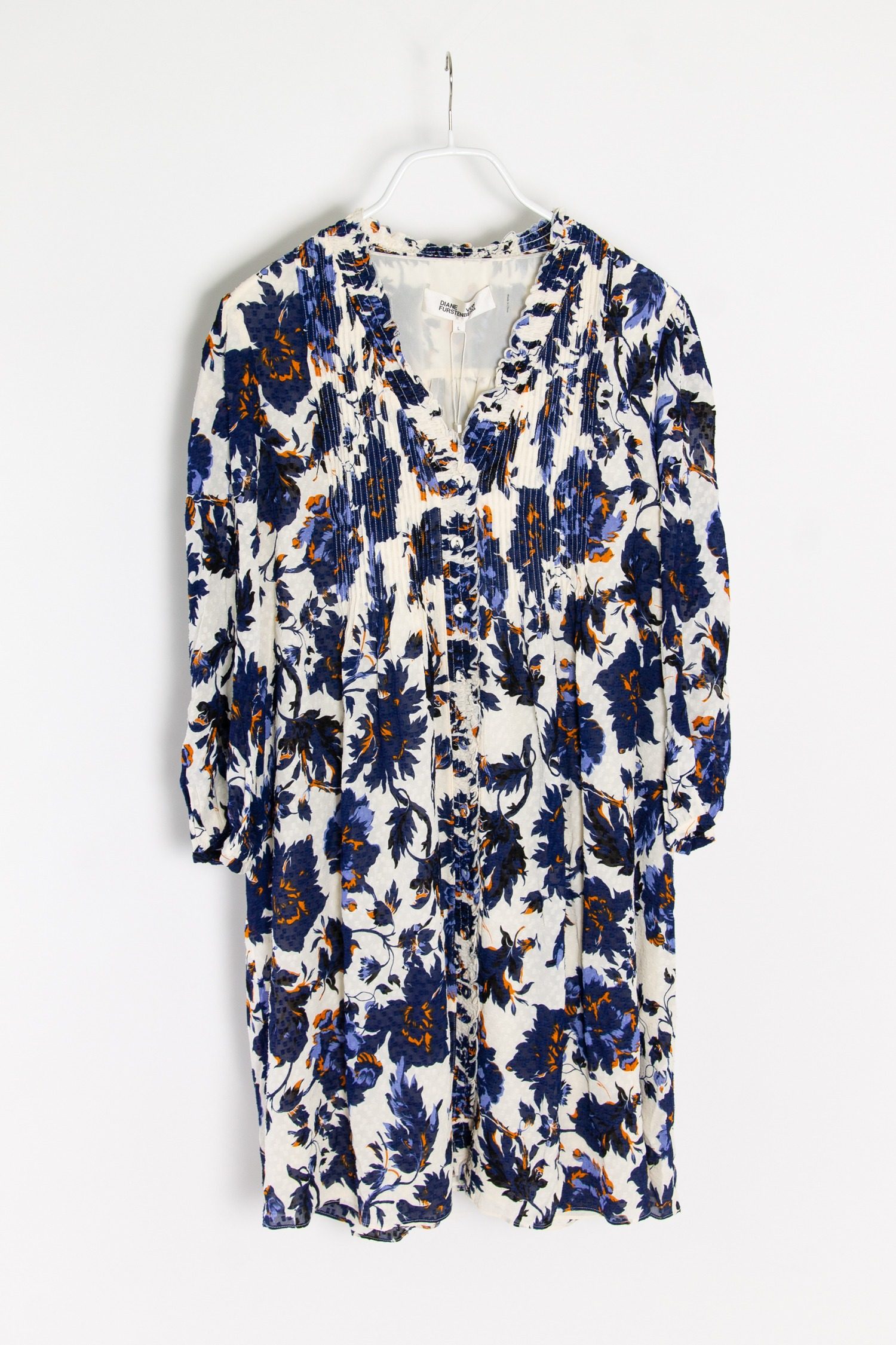 Thumbnail of http://Diane%20von%20Fürstenberg%20Fantasia%20Floral%20Medium%20Ivory%20Kleid