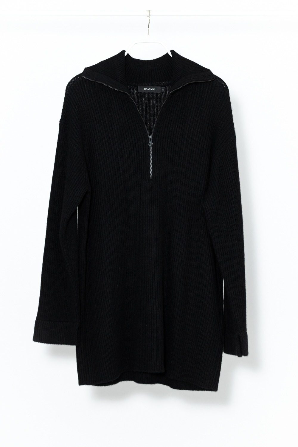 Thumbnail of http://Lisa%20Yang%20The%20Aubree%20Pullover%20in%20Schwarz%20mit%20Zipper