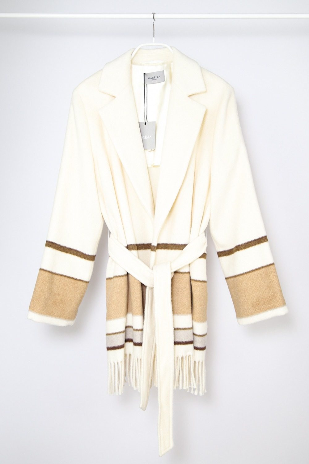 Thumbnail of http://Marella%20Mantel%20mit%20Fransen-Details