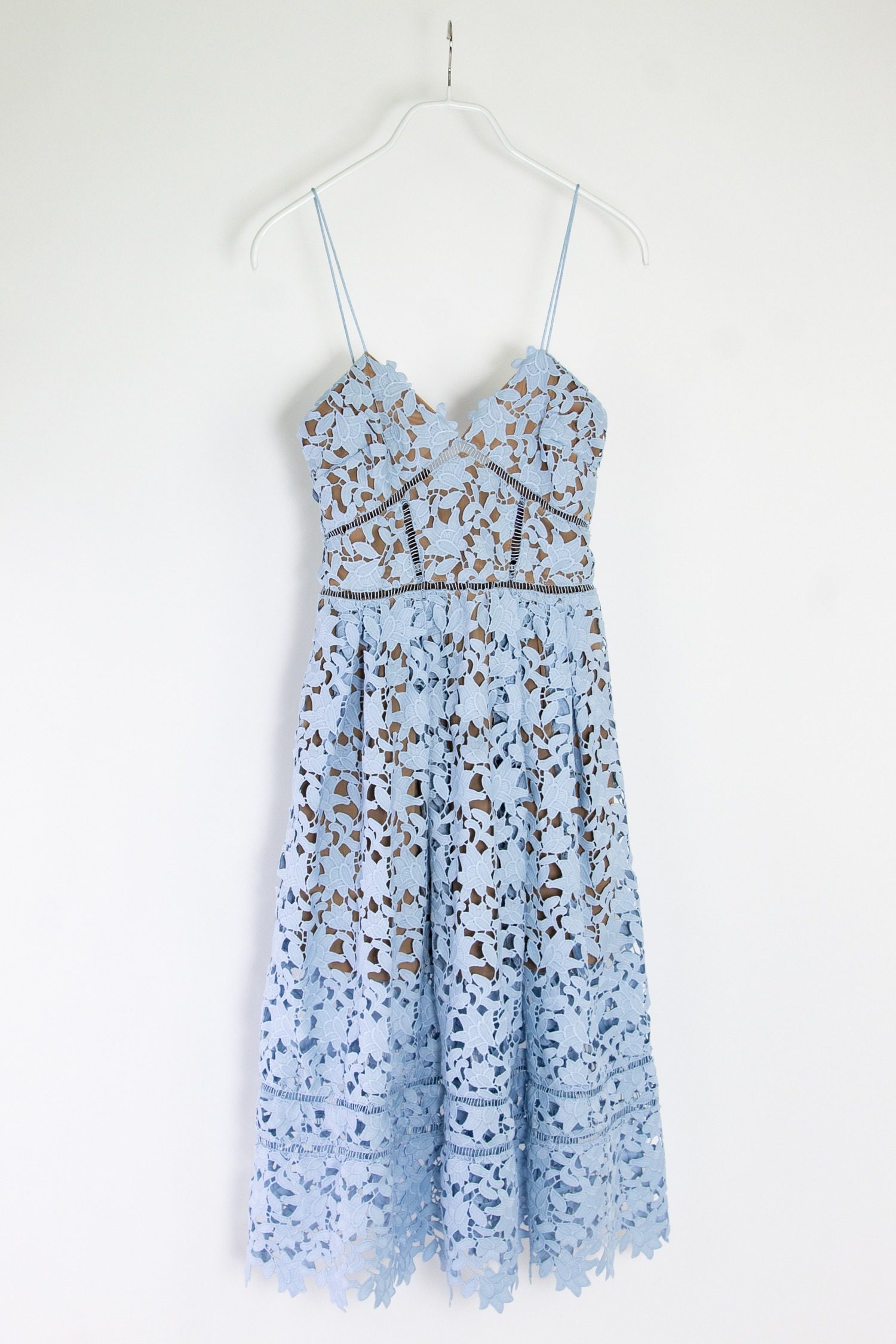 Thumbnail of http://Self-Portrait%20Azaelea%20Kleid%20in%20hellblau