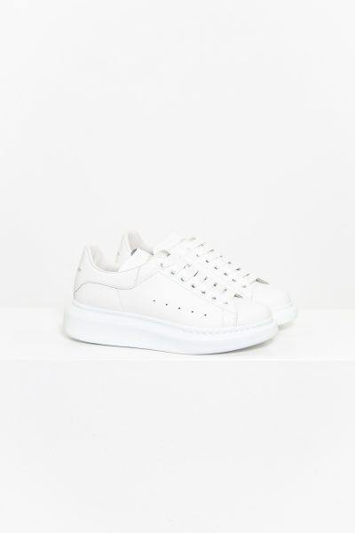 Alexander McQueen Sneaker in weiß