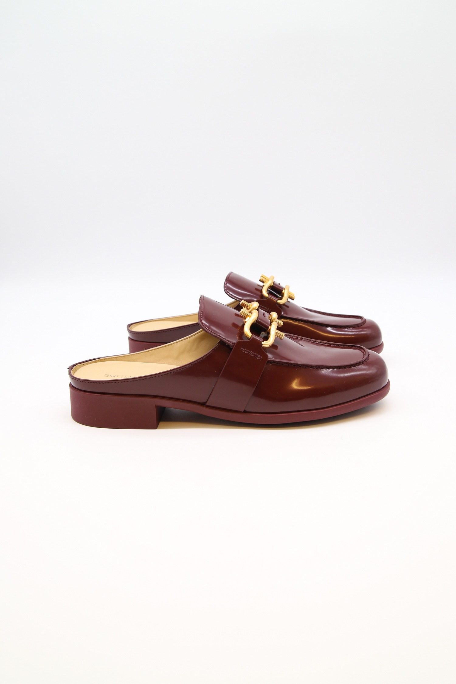 Thumbnail of http://Bottega%20Veneta%20„Mocassin“%20Slipper%20in%20Bordeaux