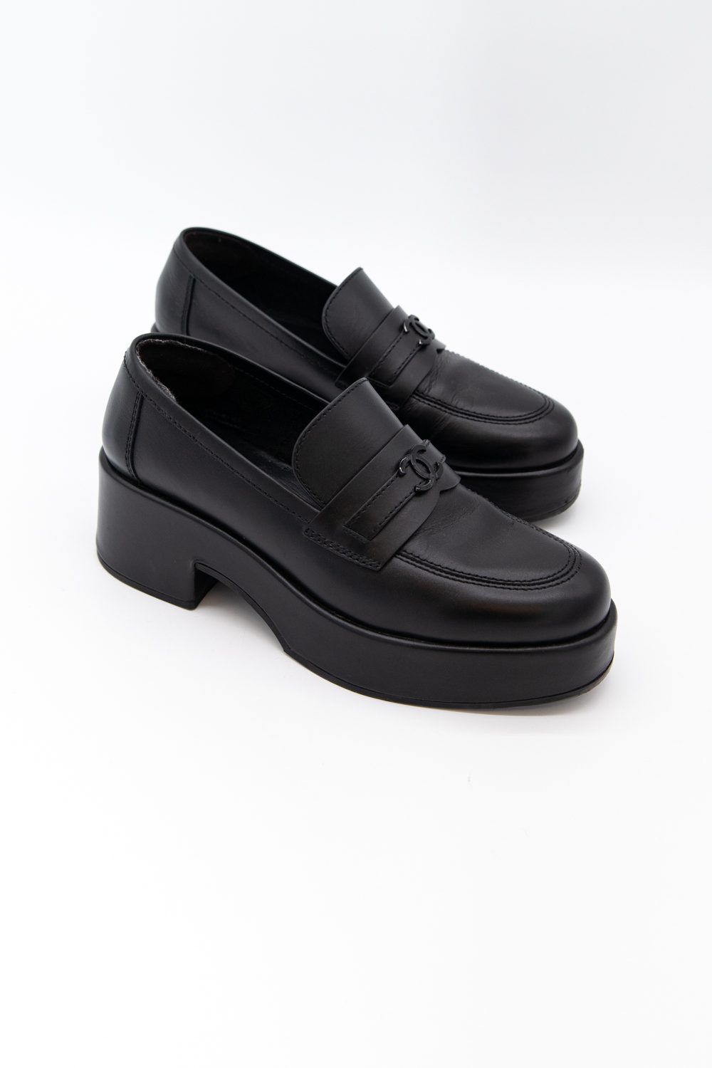 Chanel Loafer in Schwarz