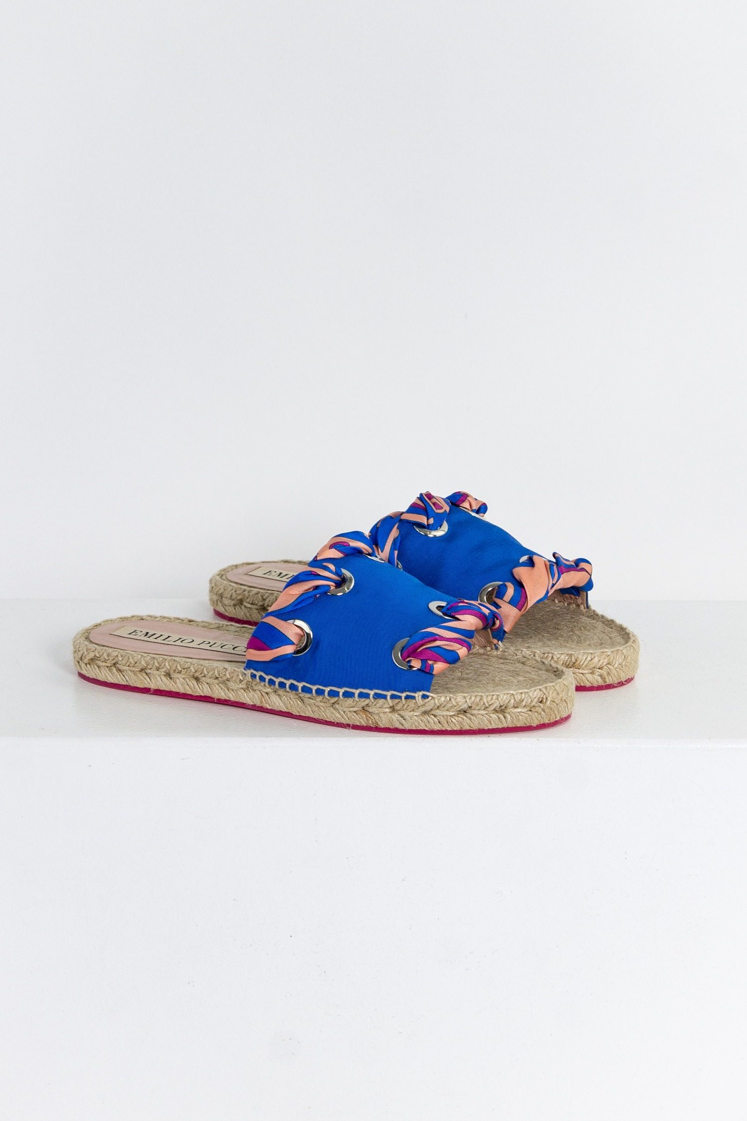Thumbnail of http://Emilio%20Pucci%20Sandalen%20in%20Blau