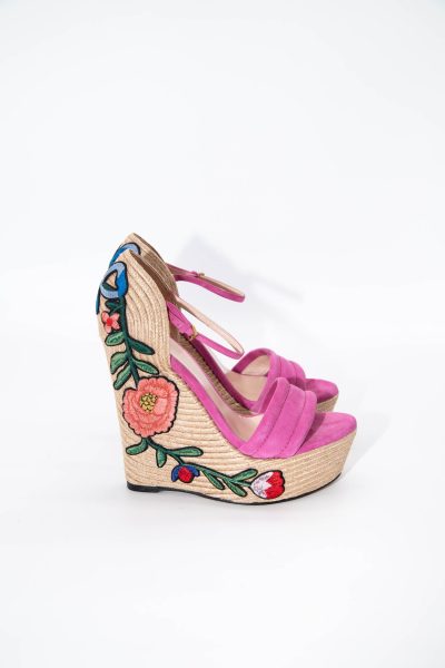 Gucci Wedges mit Keilabsatz in Rosa