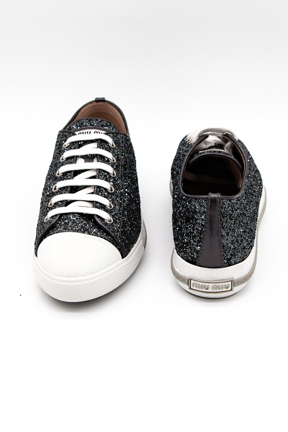 Thumbnail of http://Miu%20Miu%20Glitzer%20Sneaker%20in%20Schwarz