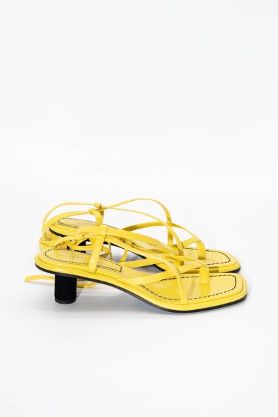 Proenza Schouler Sandalen mit gewickeltem Knöchelriemen in Gelb