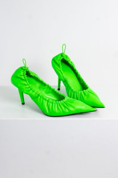 Balenciaga Pumps mit Zugband in Neongrün