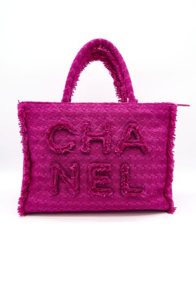 Chanel Tweed Shopper in Lila