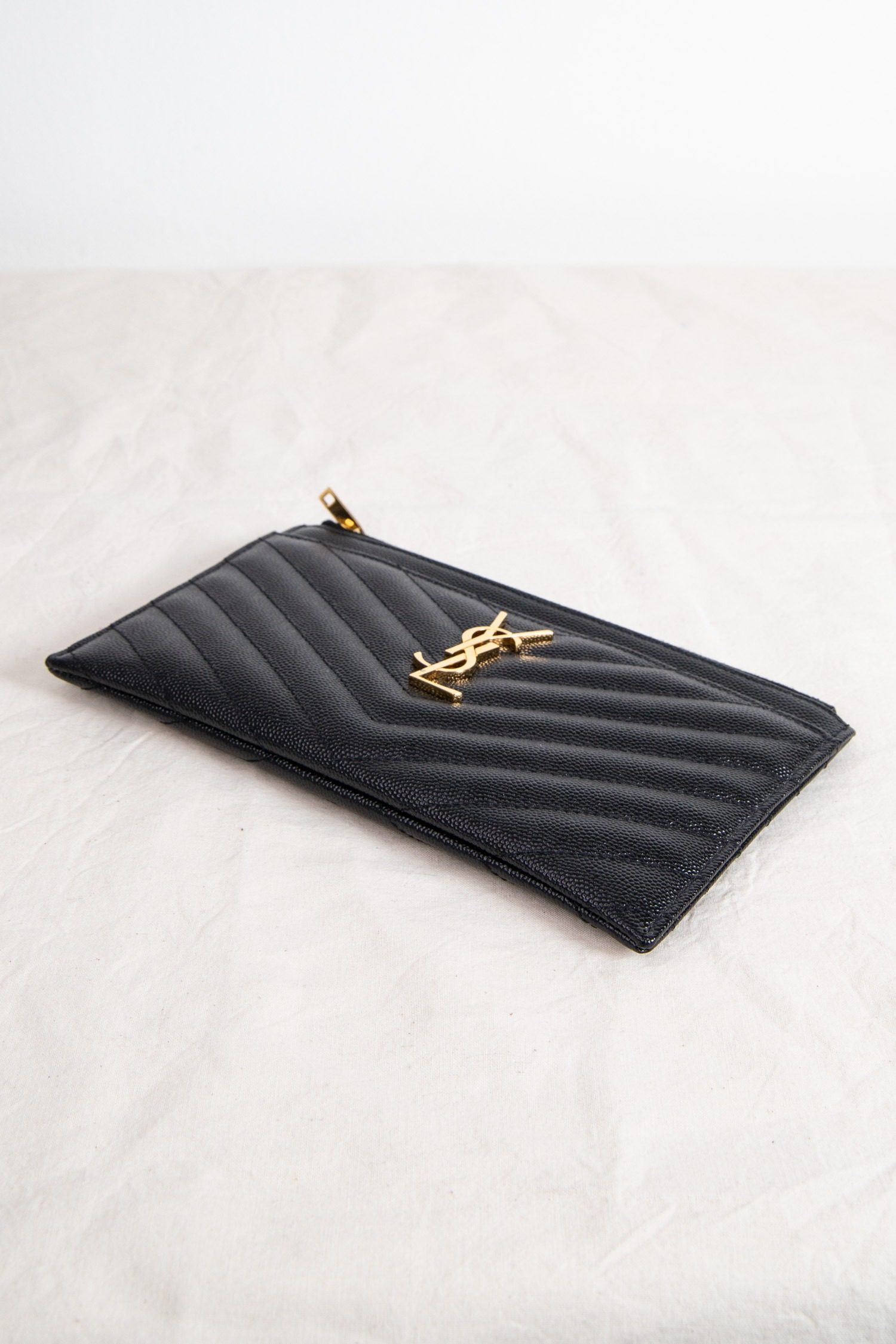 Thumbnail of http://Saint%20Laurent%20YSL%20Pouch%20Monogramme%20in%20Schwarz