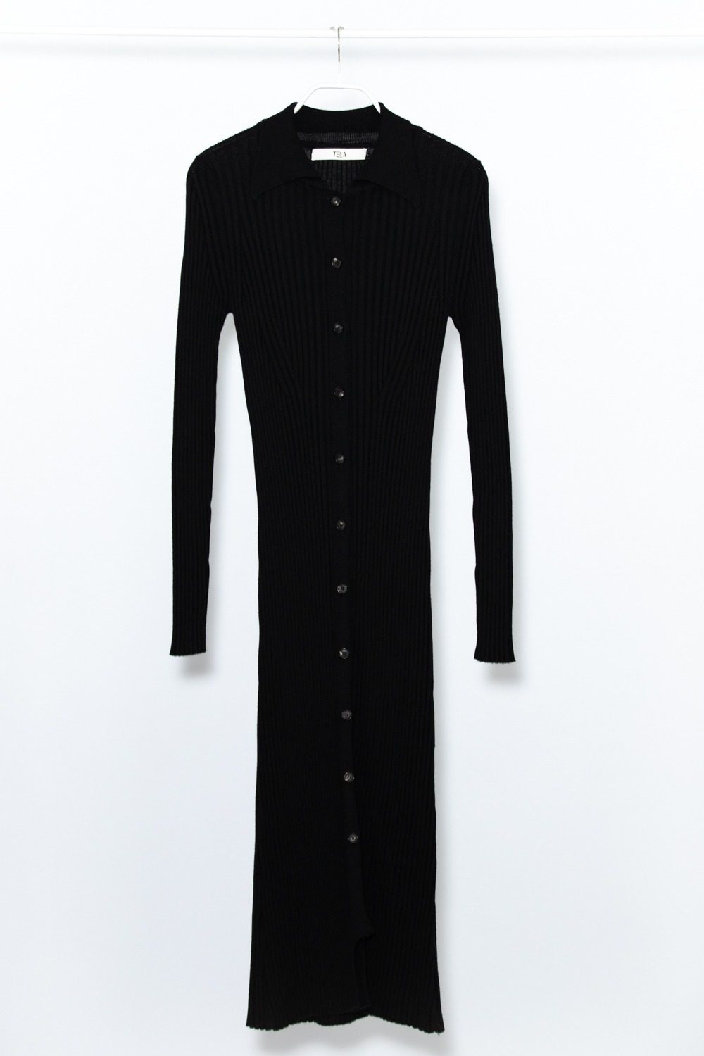 Thumbnail of http://Tela%20Kleid%20in%20Schwarz