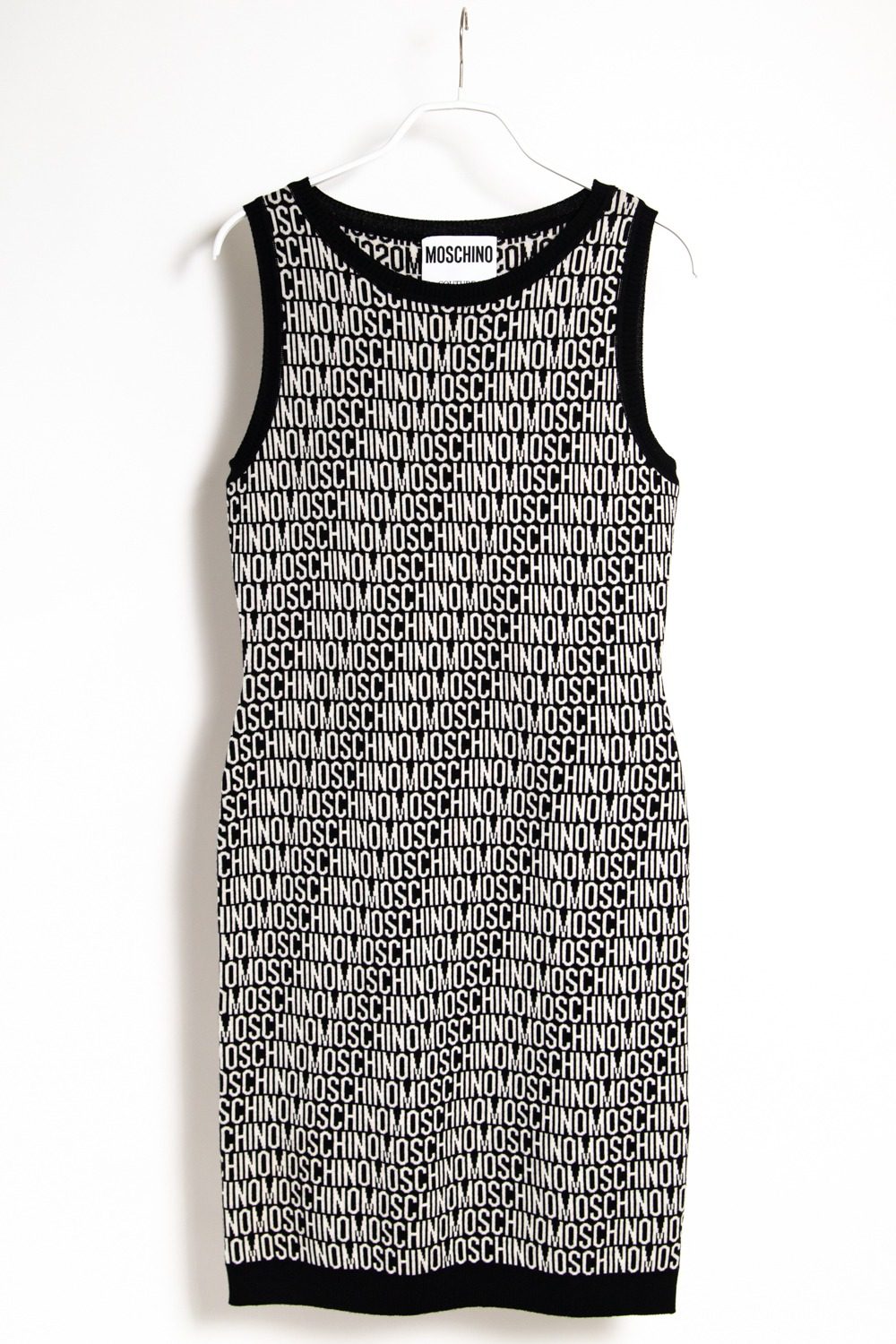 Thumbnail of http://Moschino%20Strickkleid%20in%20schwarz-weiß