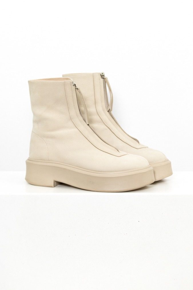 Thumbnail of http://The%20Row%20Zipped%20Boot%201%20Stiefeletten%20in%20Ecru