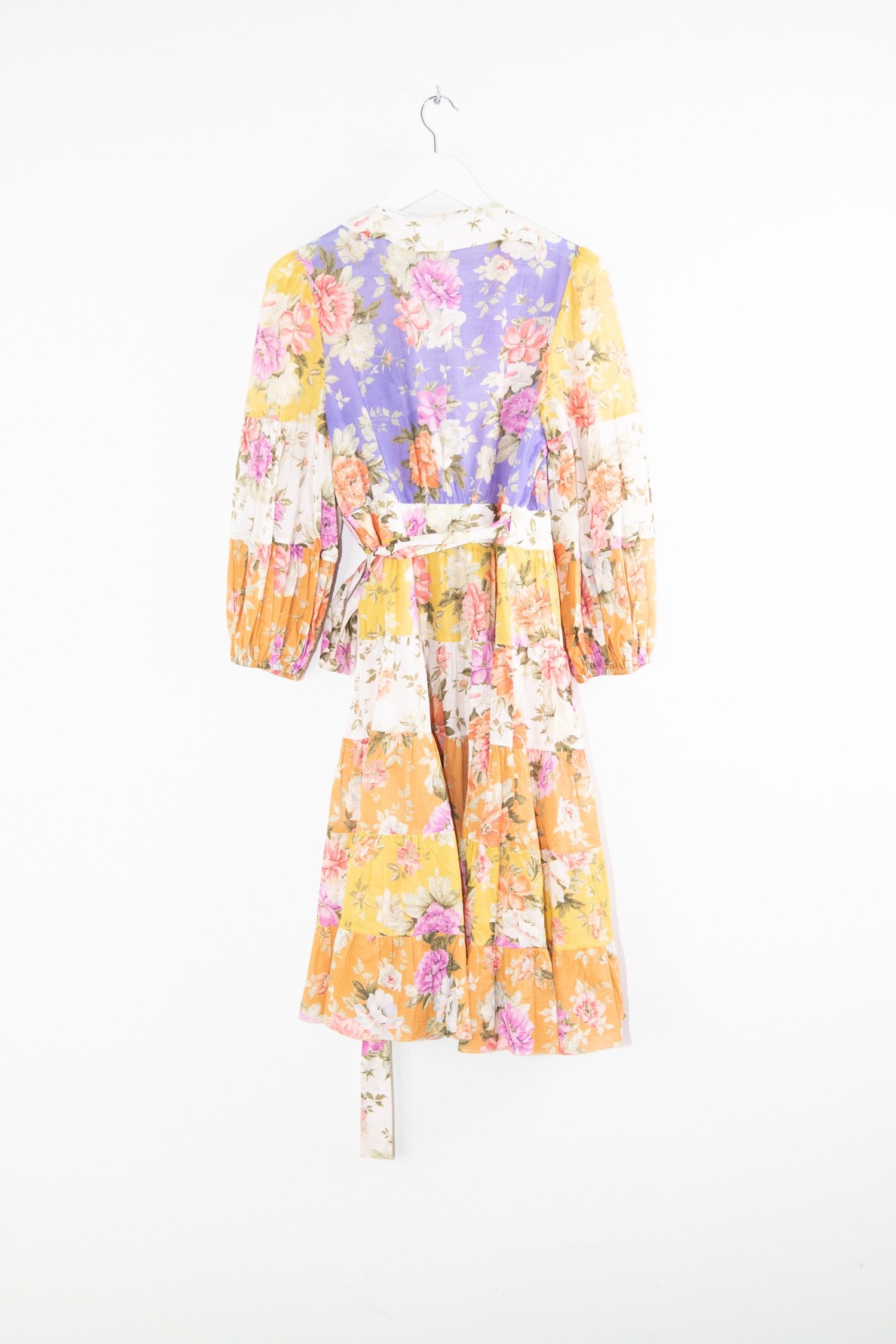 Thumbnail of http://Zimmermann%20Pattie%20Midikleid%20in%20Bunt