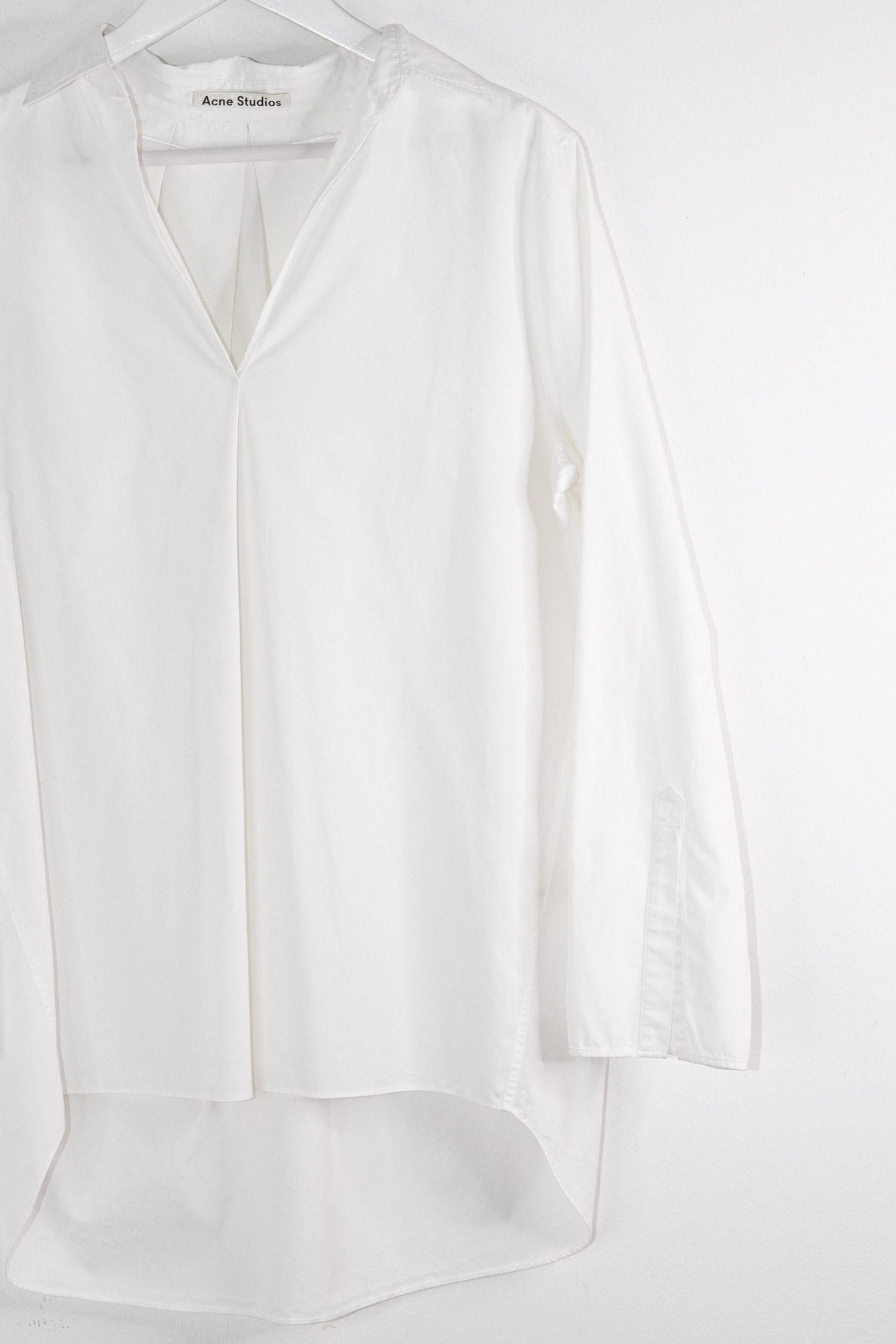 Thumbnail of http://Acne%20Studios%20Lain%20Pop%20PSS16%20Oversized%20Bluse%20in%20Weiß