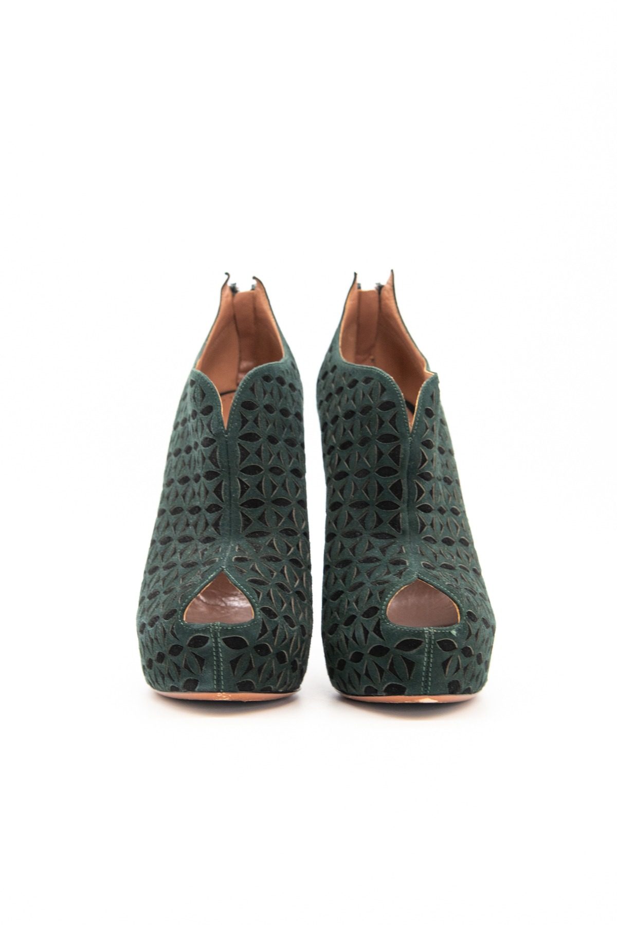 Thumbnail of http://ALAÏA%20Pumps%20in%20Dunkelgrün%20und%20Schwarz