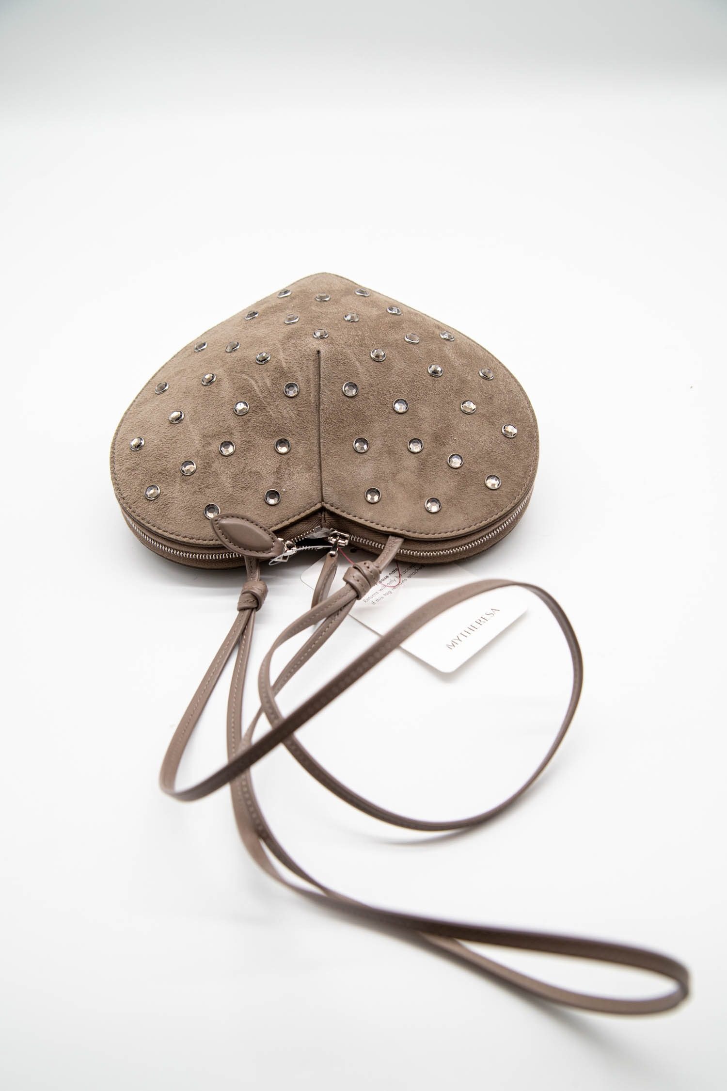 Thumbnail of http://Alaïa%20Le%20Coeur%20Umhängetasche%20herzförmig%20in%20Gris%20Taupe