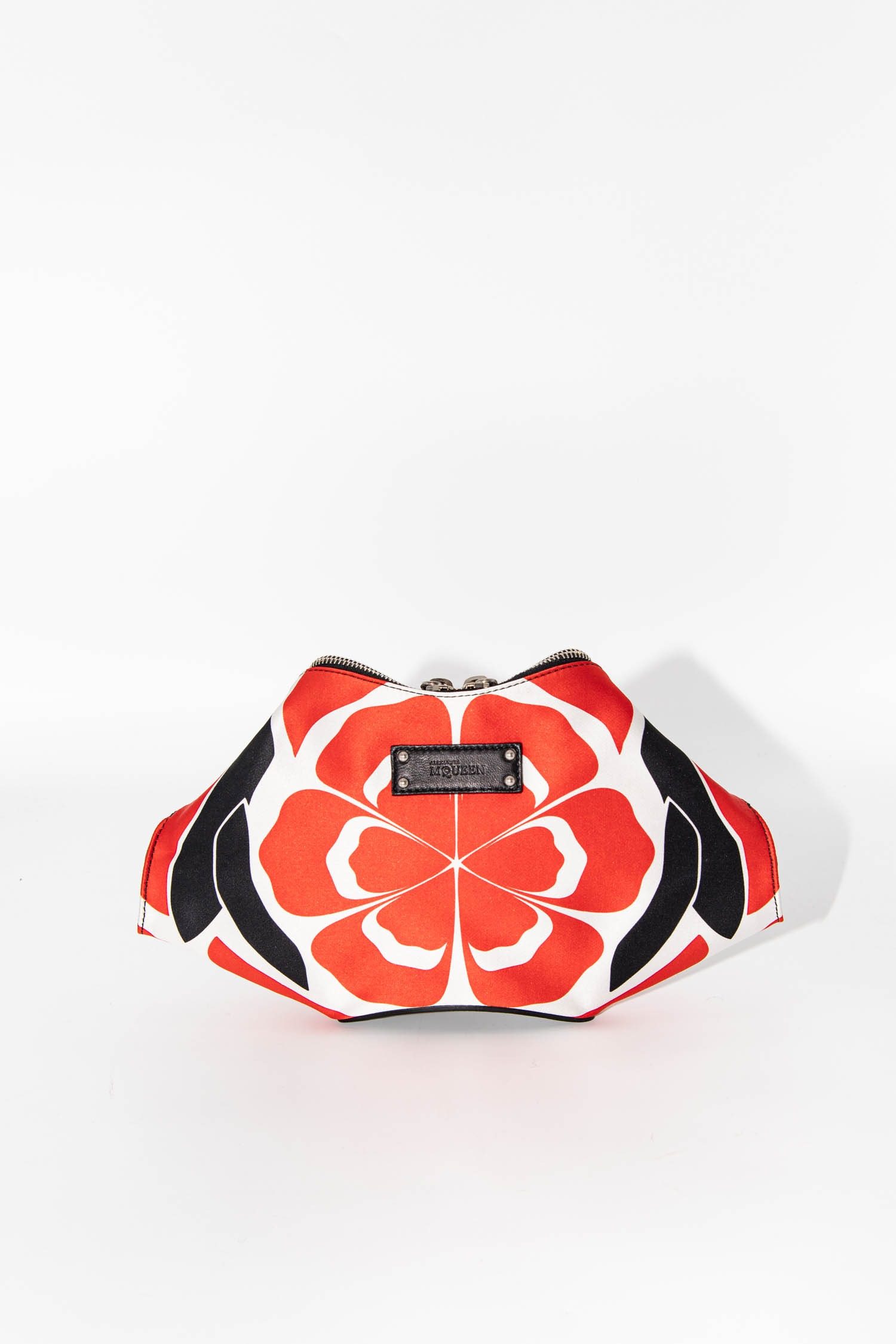Thumbnail of http://Alexander%20McQueen%20Vintage%20De%20Manta%20Floral%20Clutch