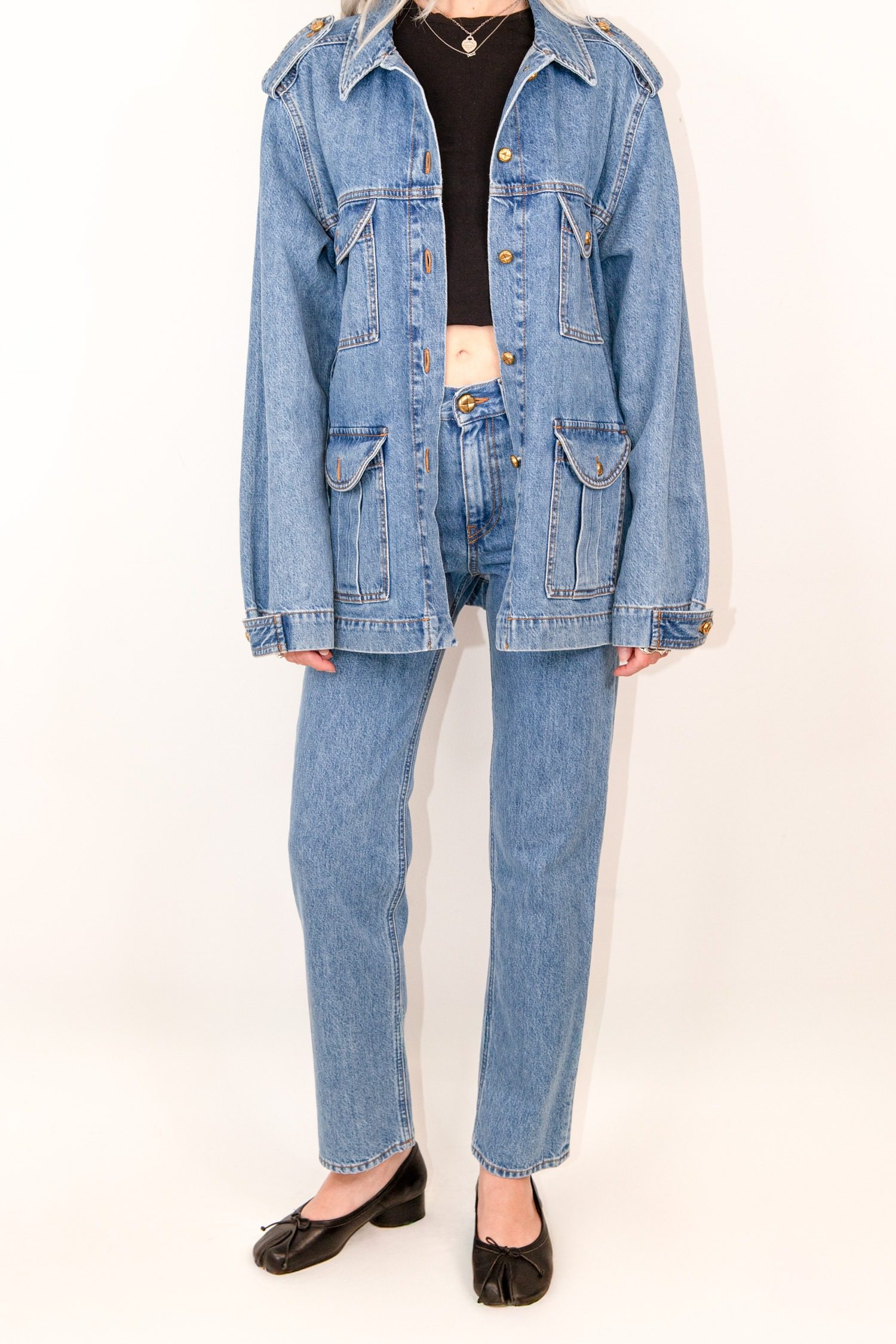 Thumbnail of http://Blazé%20Milano%20Set%20aus%20Jacke%20und%20Hose%20aus%20Denim