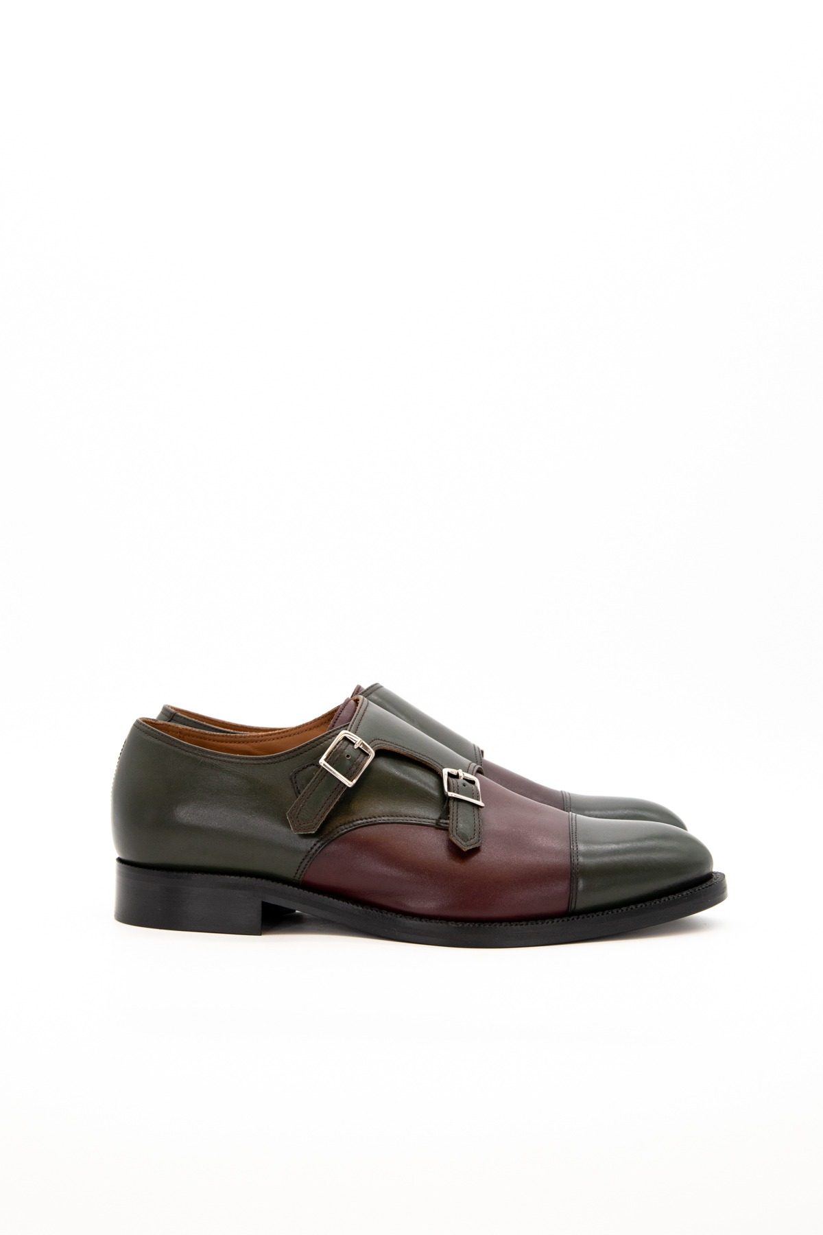 Thumbnail of http://Botti%20Slipper%20aus%20Leder%20in%20Bordeaux%20und%20Dunkelgrün