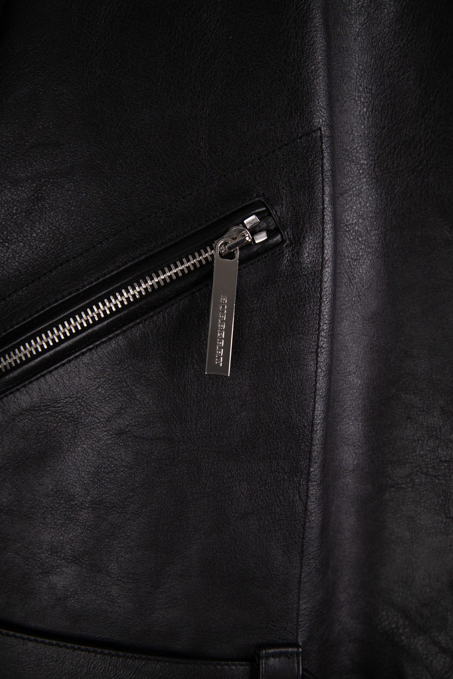 Thumbnail of http://Burberry%20Lederjacke%20in%20Schwarz