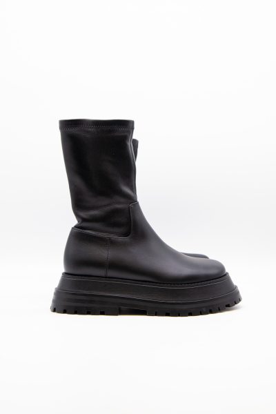 Burberrry Ankle Boot mit engem Schaft in Schwarz