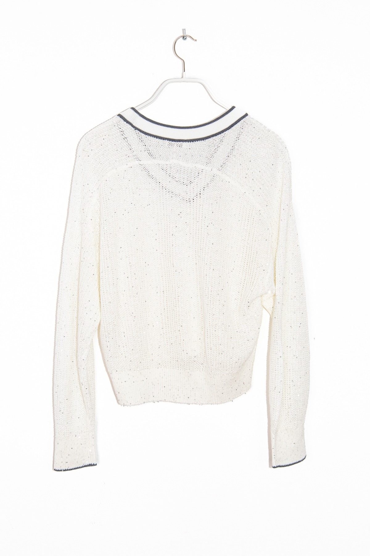 Thumbnail of http://Brunello%20Cucinelli%20Pullover%20mit%20Pailletten%20in%20Weiß%20und%20Grau