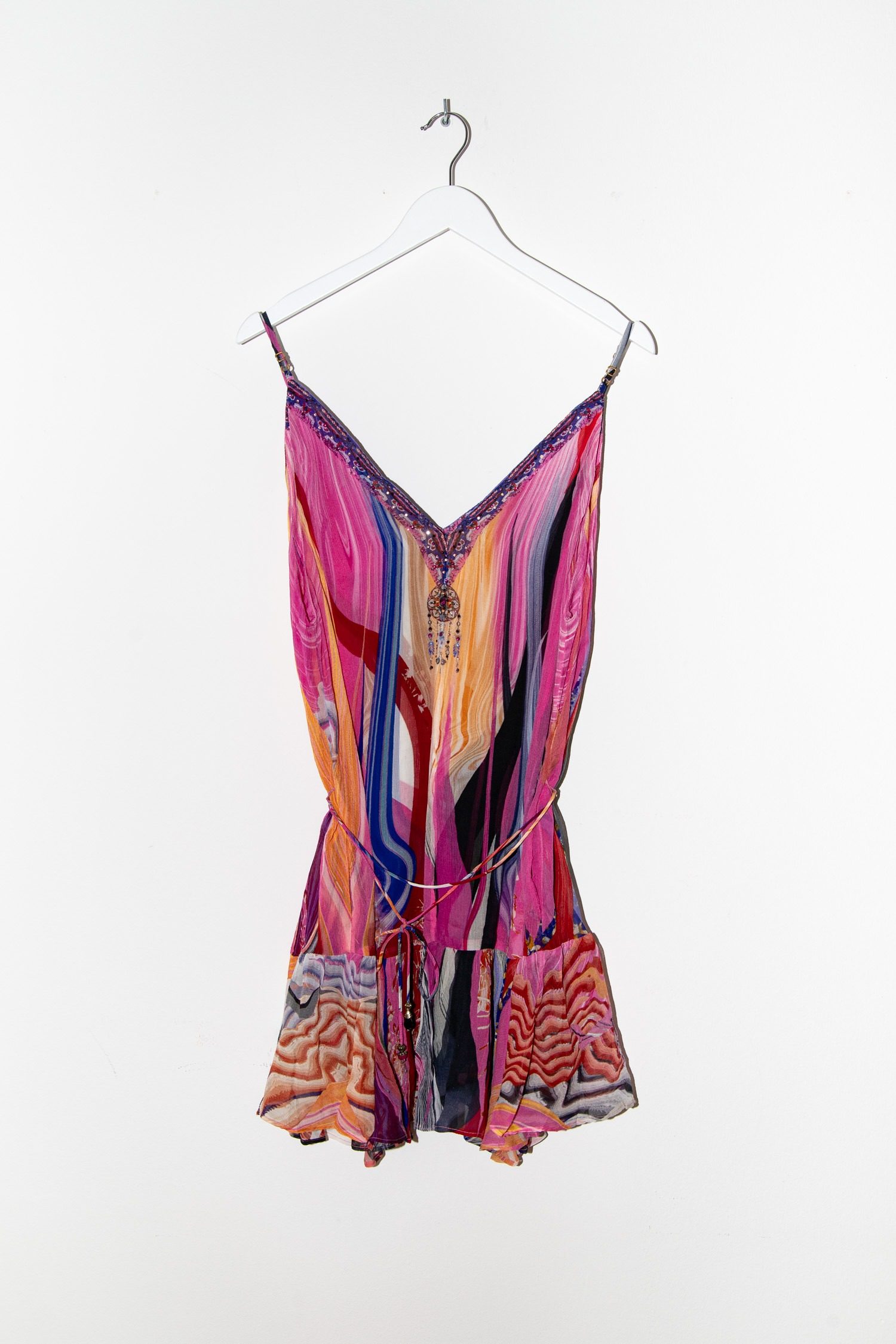 Thumbnail of http://Camilla%20Minikleid%20mit%20Gürtel%20in%20Bunt