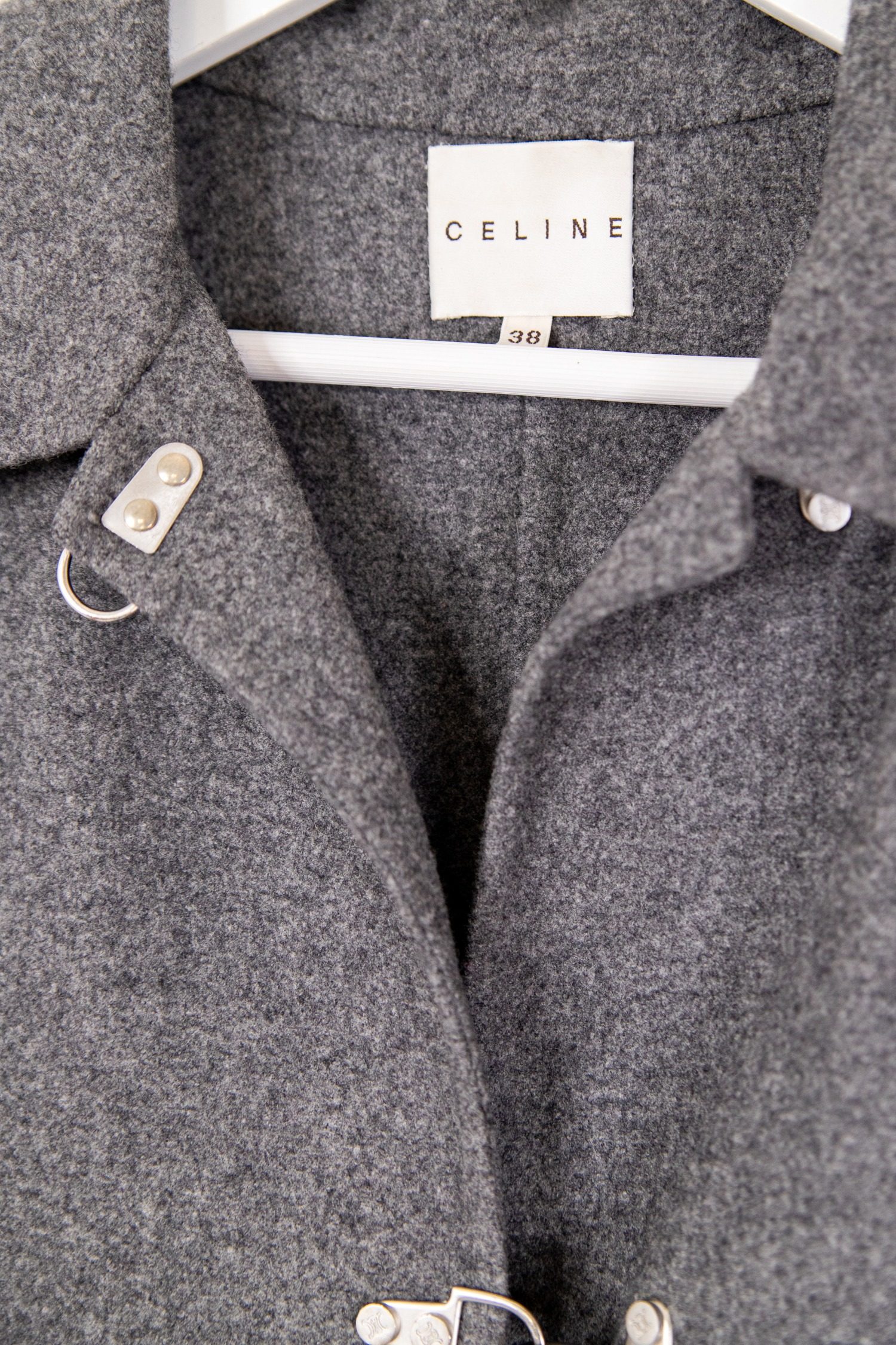 Thumbnail of http://CELINE%20langer%20Mantel%20mit%20Streifen%20in%20Grau