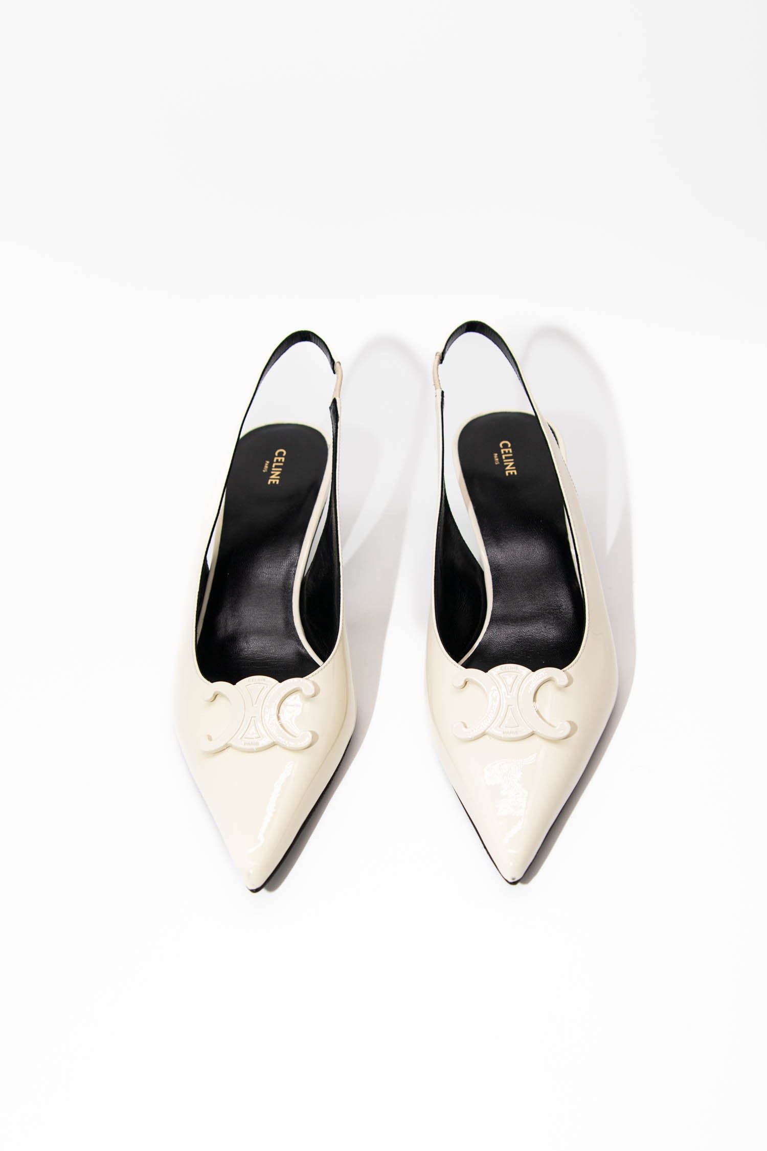 Thumbnail of http://Celine%20Triomphe%20Slingback%2050%20Pumps%20in%20Weiß