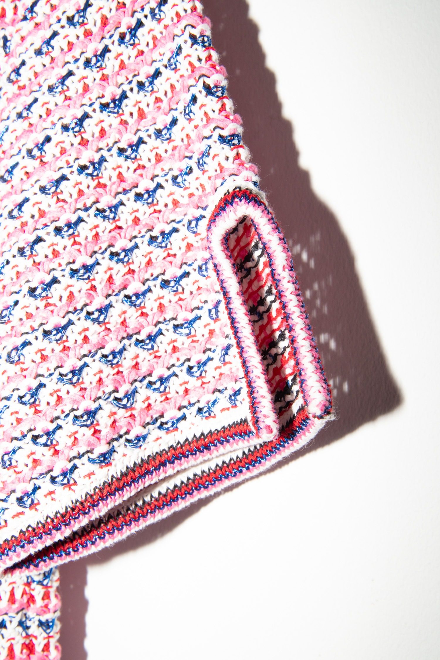 Thumbnail of http://Chanel%20Strickkleid%20in%20Pink