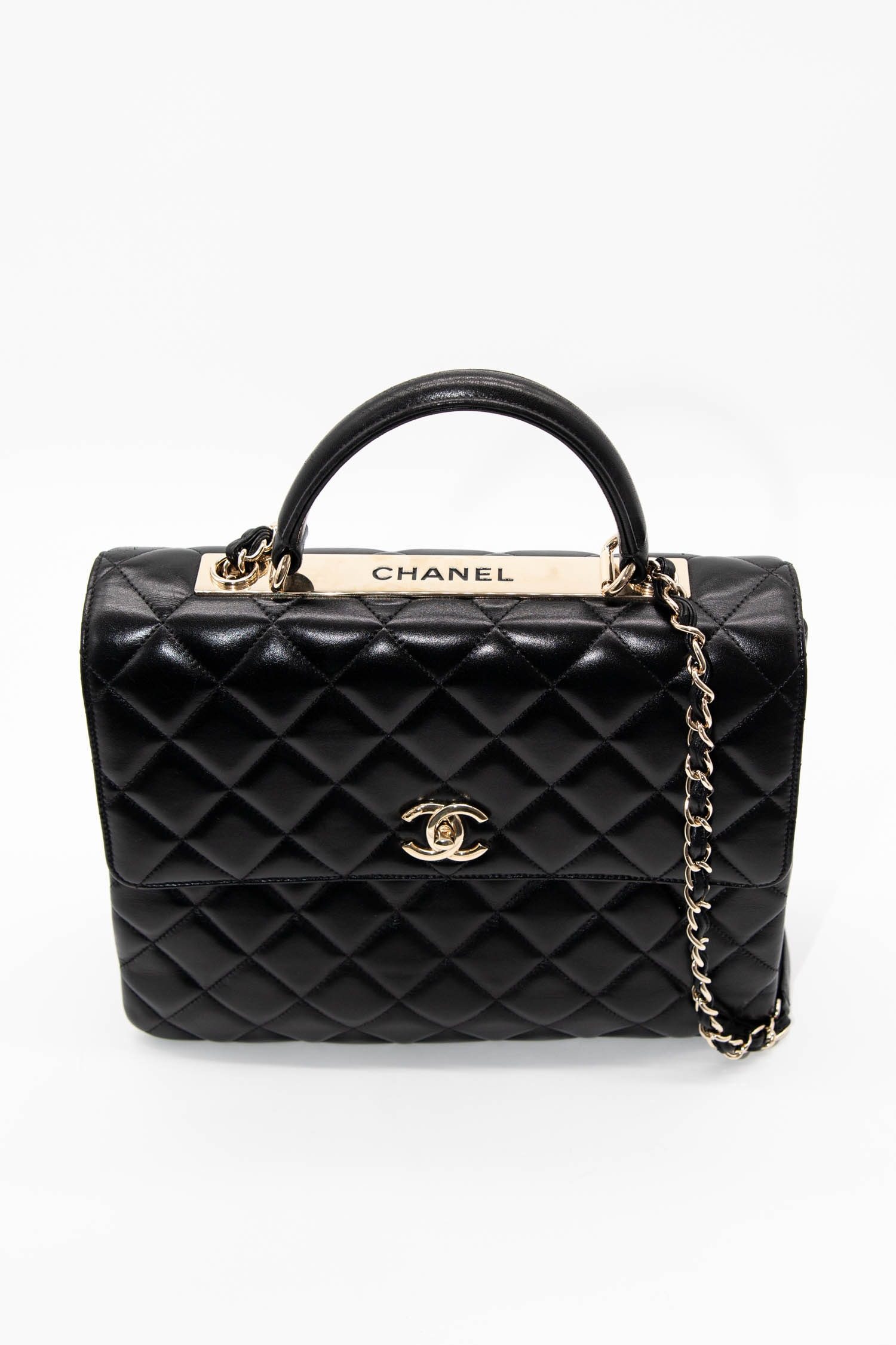 Thumbnail of http://Chanel%20Handle%20Handtasche%20in%20Schwarz