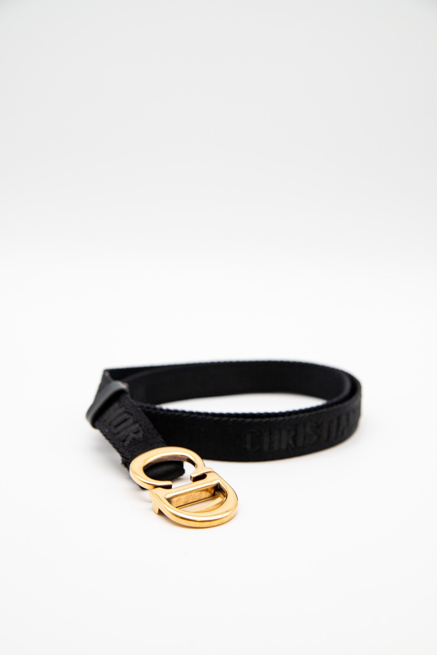 Thumbnail of http://Dior%20Stoffgürtel%20mit%20Logoschnalle%20in%20Schwarz