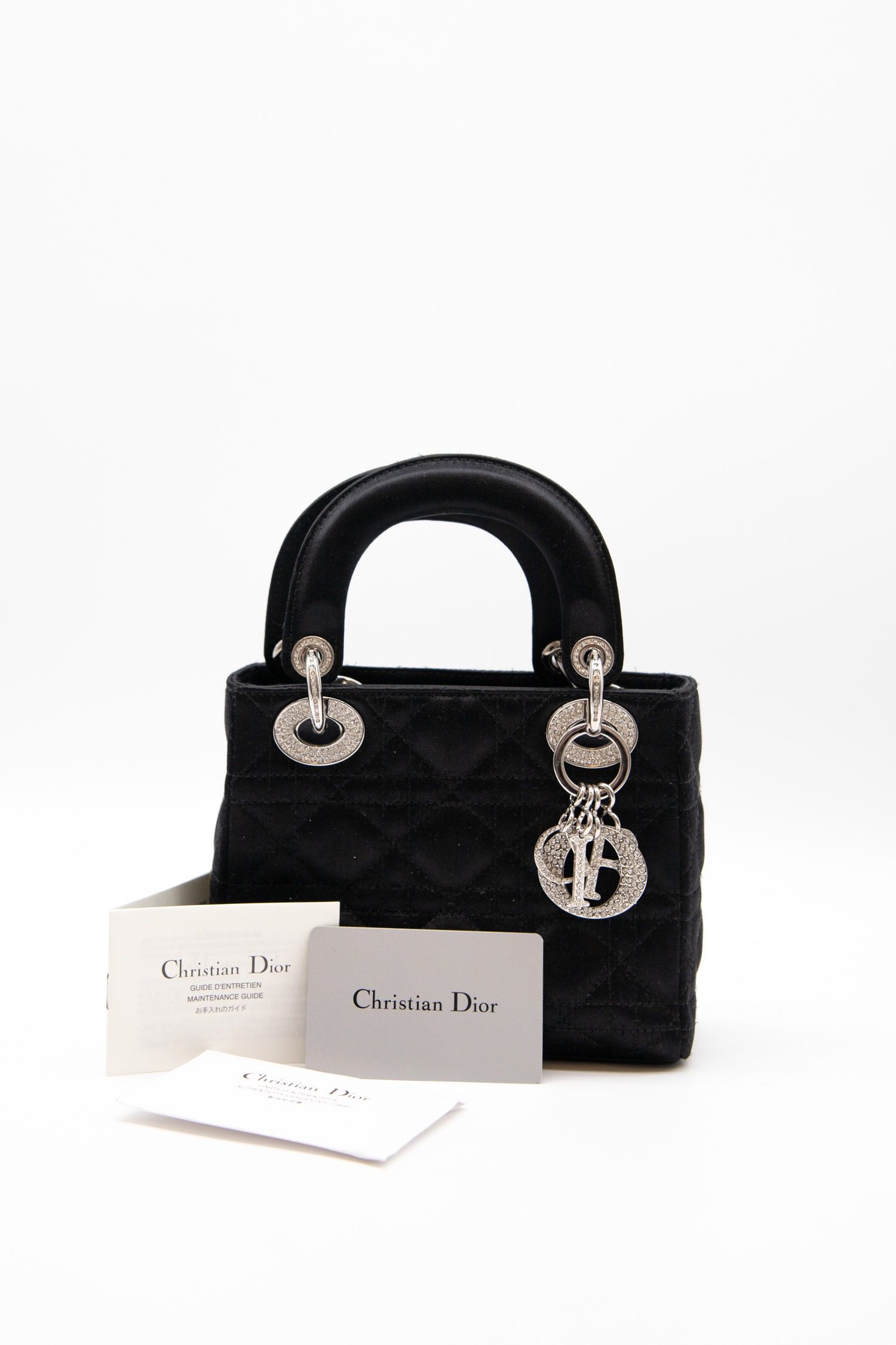 Thumbnail of http://Dior%20Lady%20Dior%20Micro%20Handtasche%20mit%20Strass%20in%20Schwarz