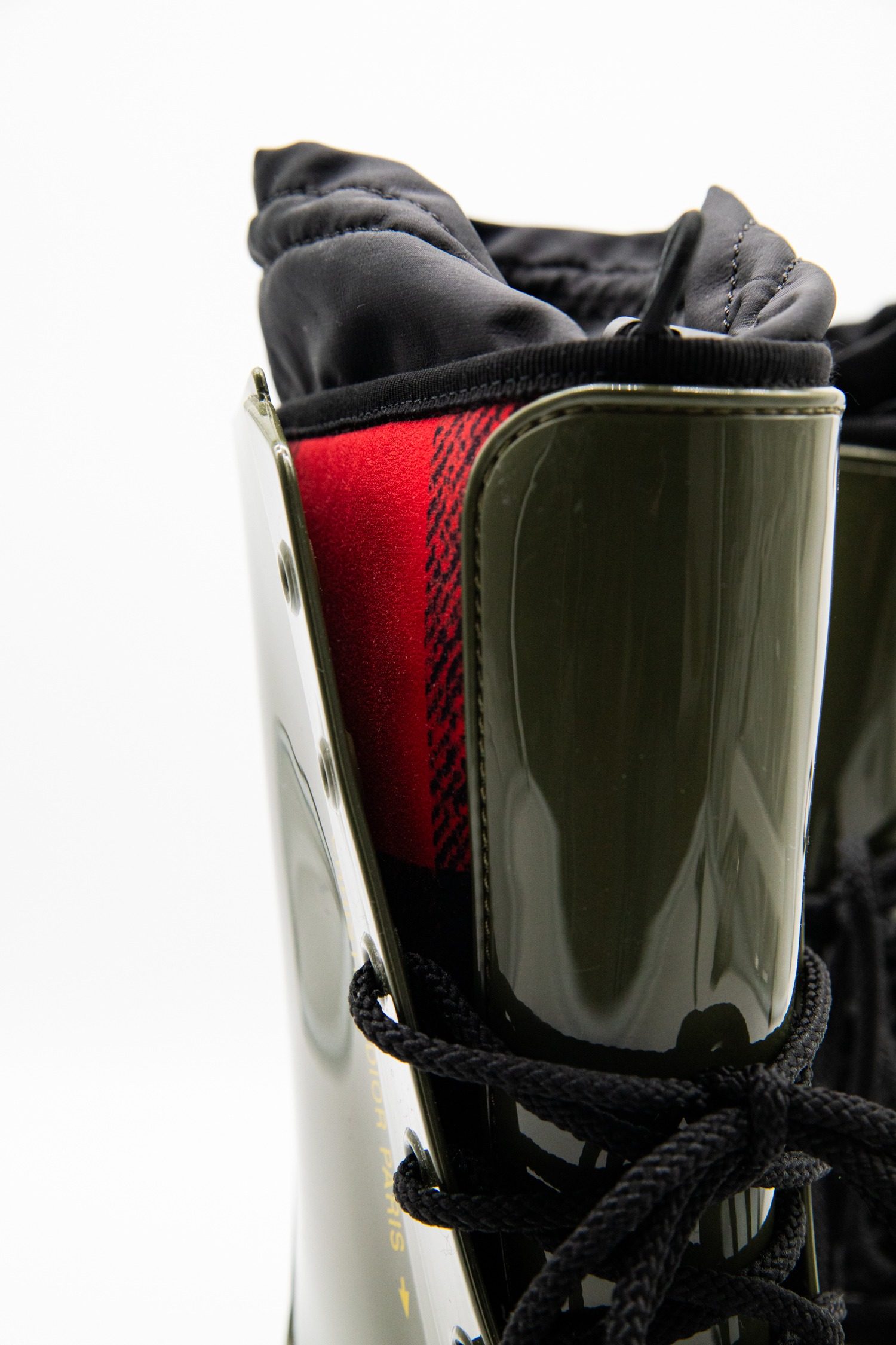 Thumbnail of http://Dior%20Diorcamp%20Regenstiefel%20in%20Olivgrün