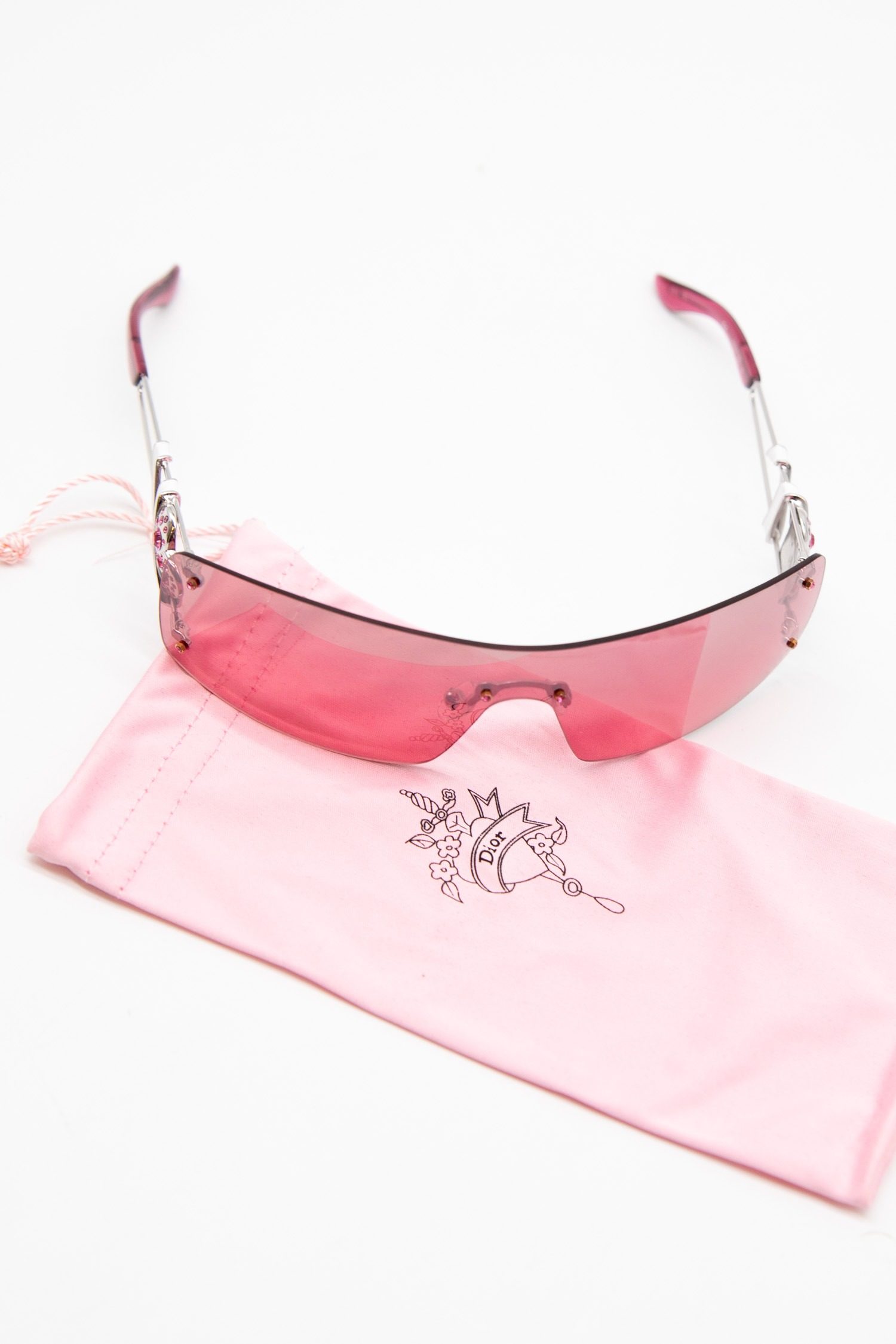 Thumbnail of http://Dior%20Heart%20Core%20Sonnenbrille%20in%20Pink