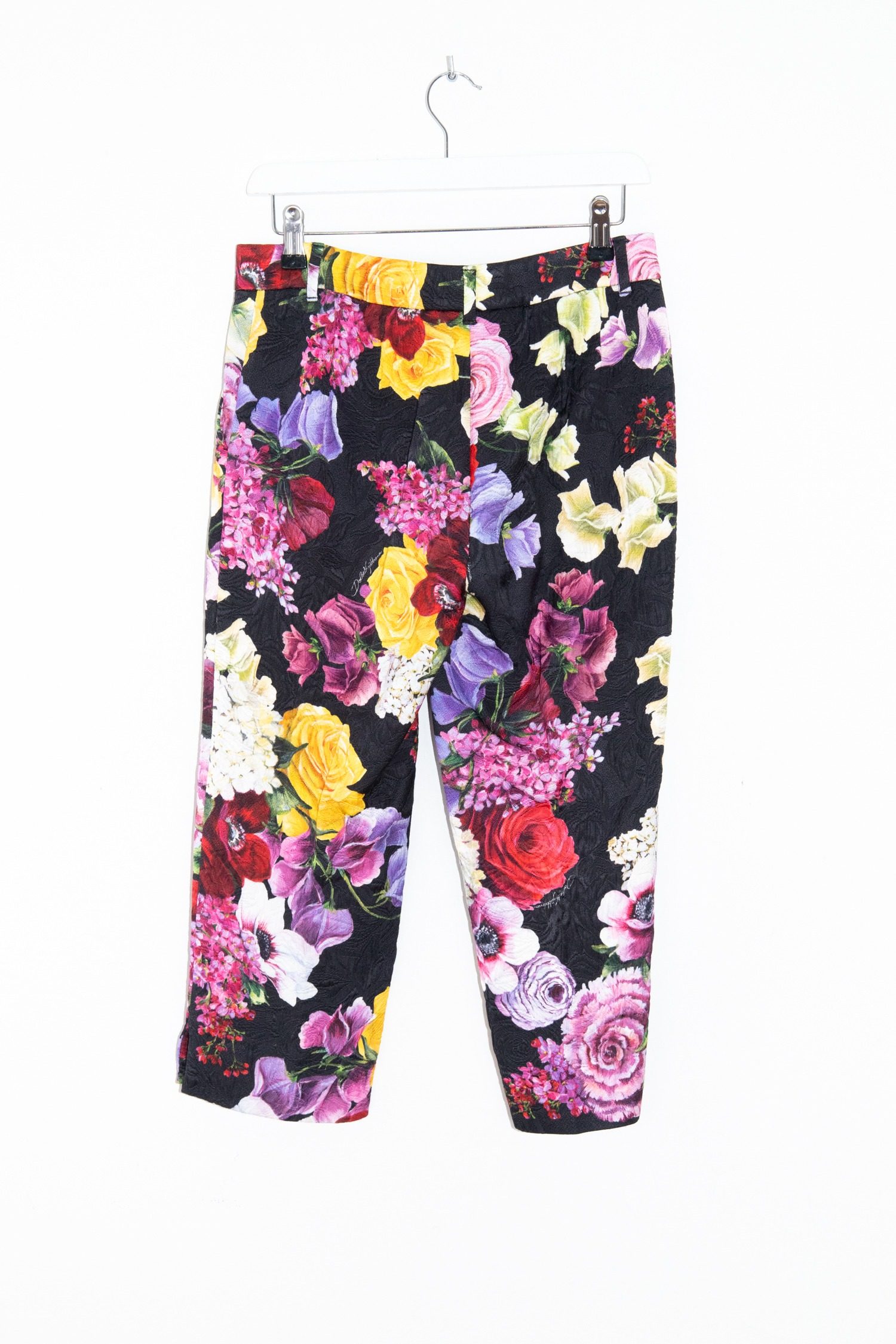 Thumbnail of http://Dolce%20&%20Gabbana%20Vintage%20Hose%20in%20Schwarz%20und%20Bunt