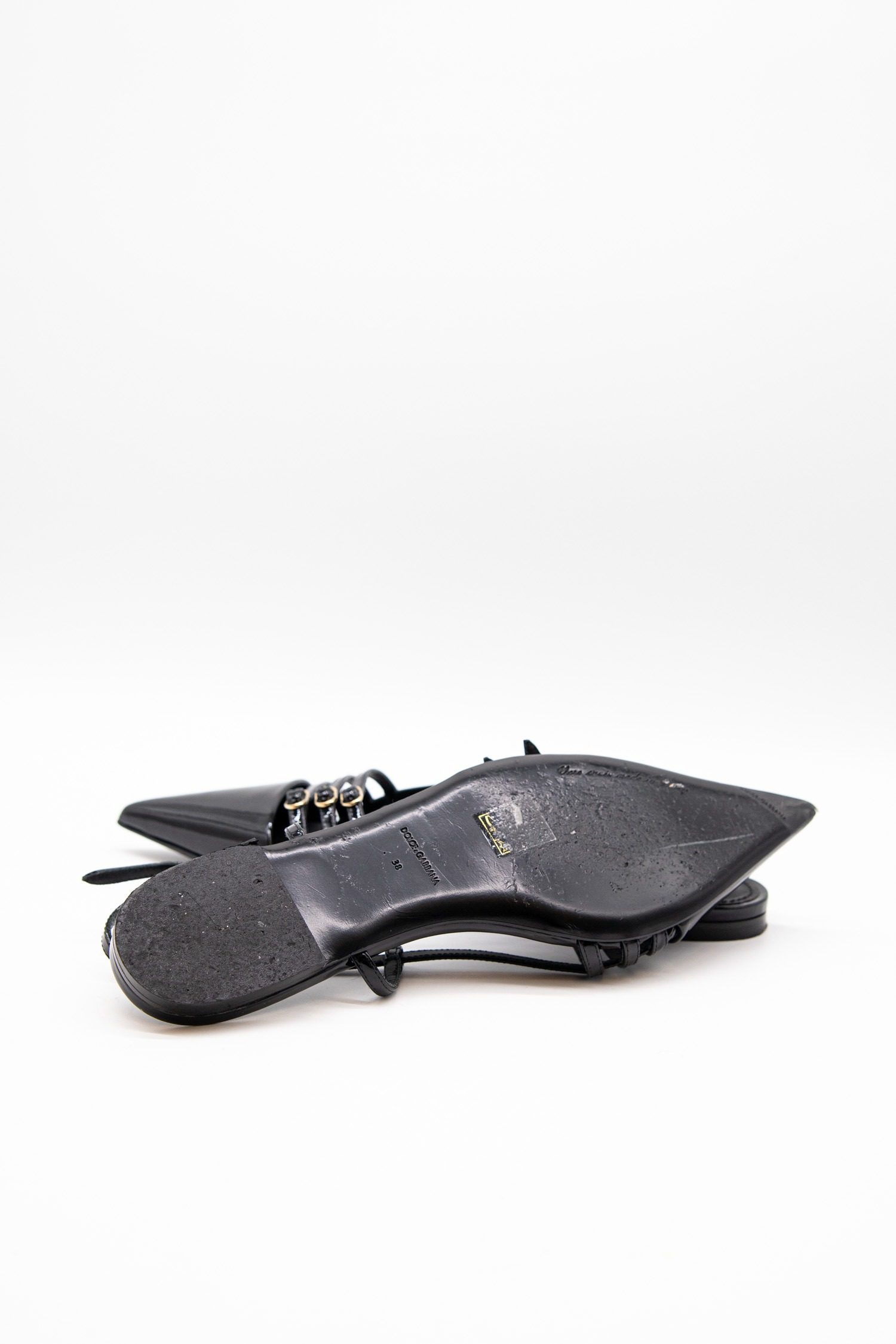 Thumbnail of http://Dolce%20&%20Gabbana%20Slingback%20aus%20Lackleder%20in%20Schwarz