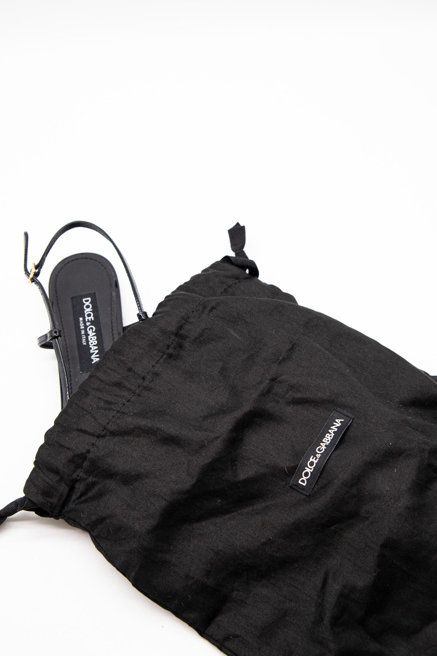 Thumbnail of http://Dolce%20&%20Gabbana%20Slingback%20aus%20Lackleder%20in%20Schwarz