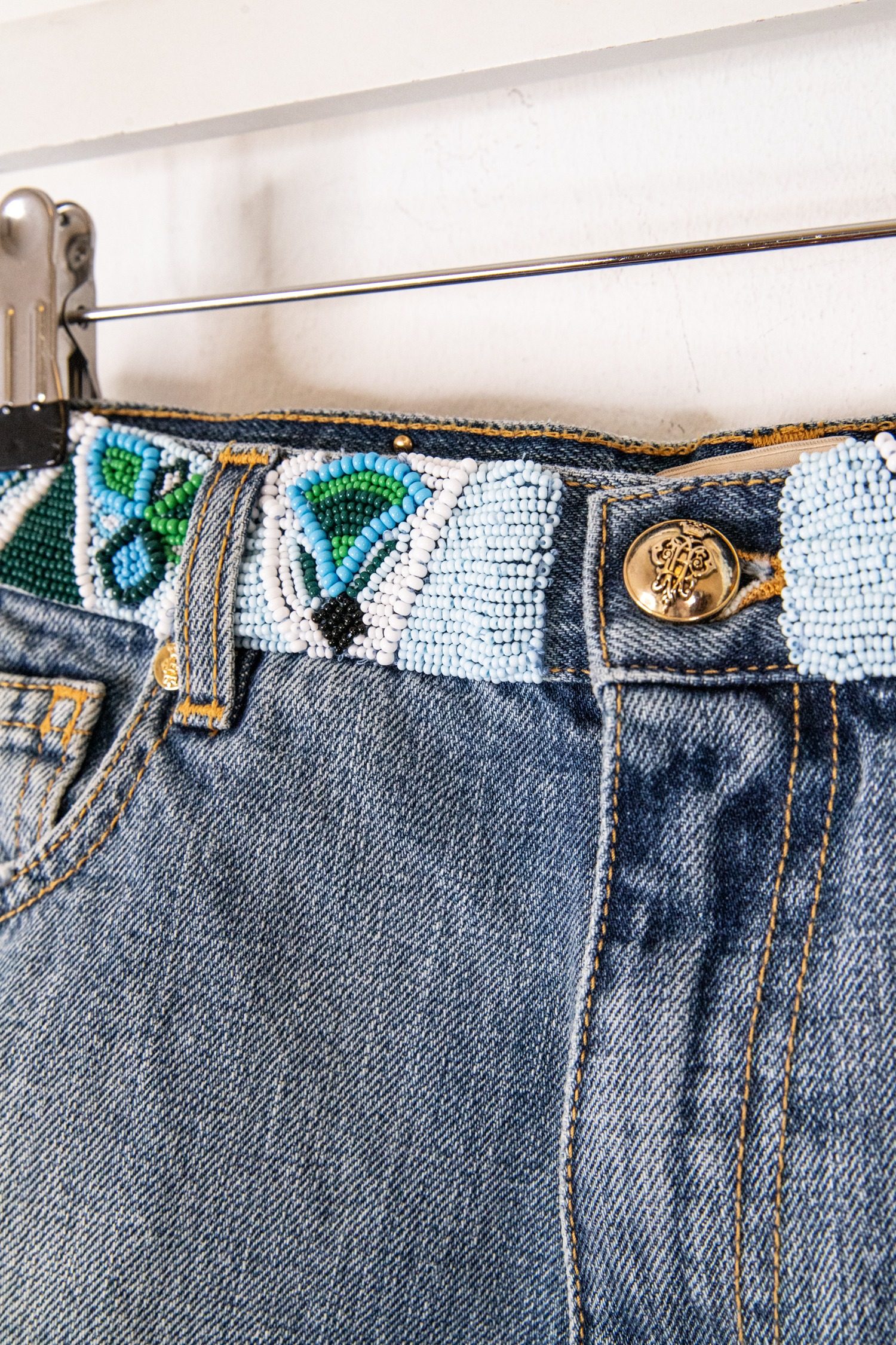 Thumbnail of http://Emilio%20Pucci%20Jeansshorts%20in%20Blau%20und%20Bunt