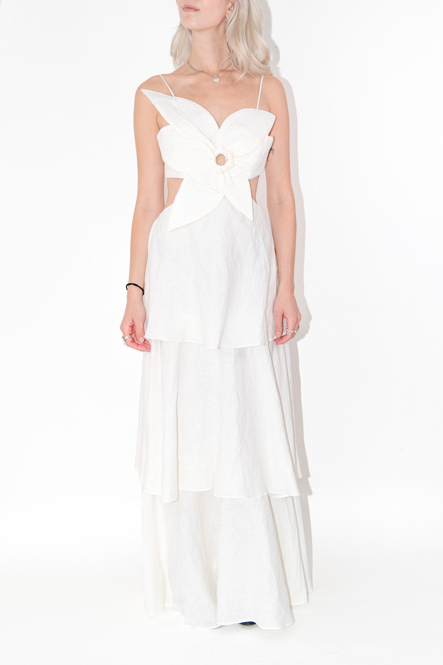 Thumbnail of http://FARM%20Rio%20Maxikleid%20mit%20Blumenausschnitt%20in%20Cremeweiß
