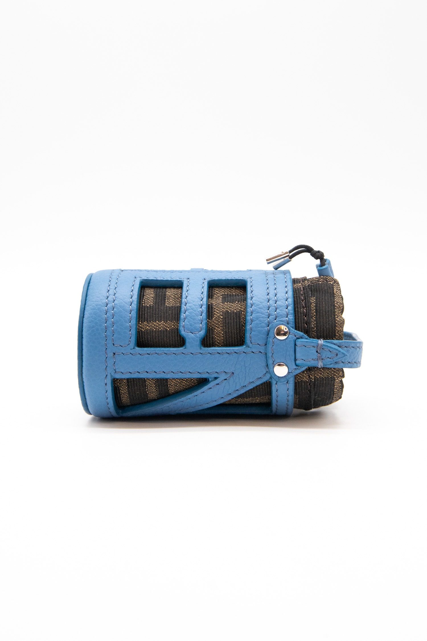 Thumbnail of http://Fendi%20Taschenanhänger%20Charm%20Secciello%20in%20Blau%20und%20Braun