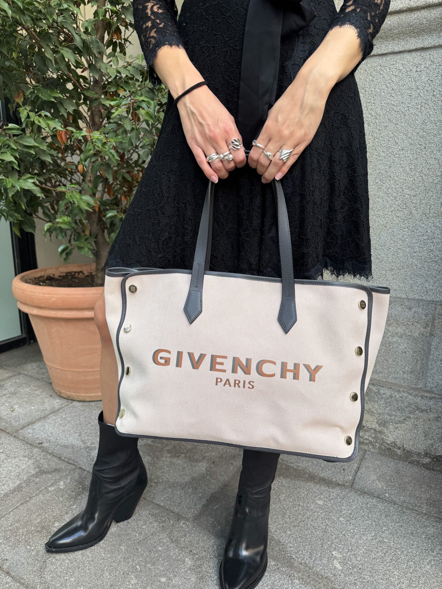 Givenchy "Bond" Shopper in Rosa und Dunkelgrau