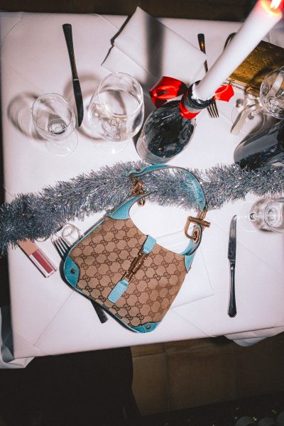 Gucci "Jackie" Schultertasche mit Monogramm in Beige und Türkis