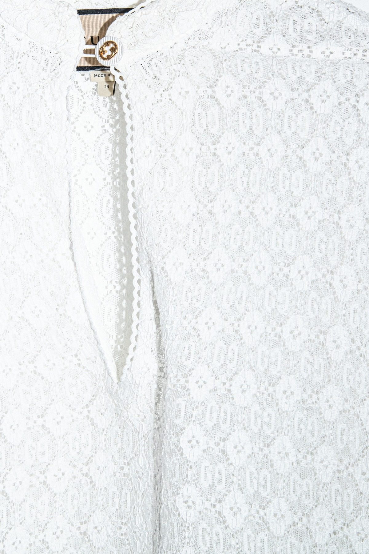 Thumbnail of http://Gucci%20Tunika-Bluse%20aus%20Spitze%20in%20Weiß