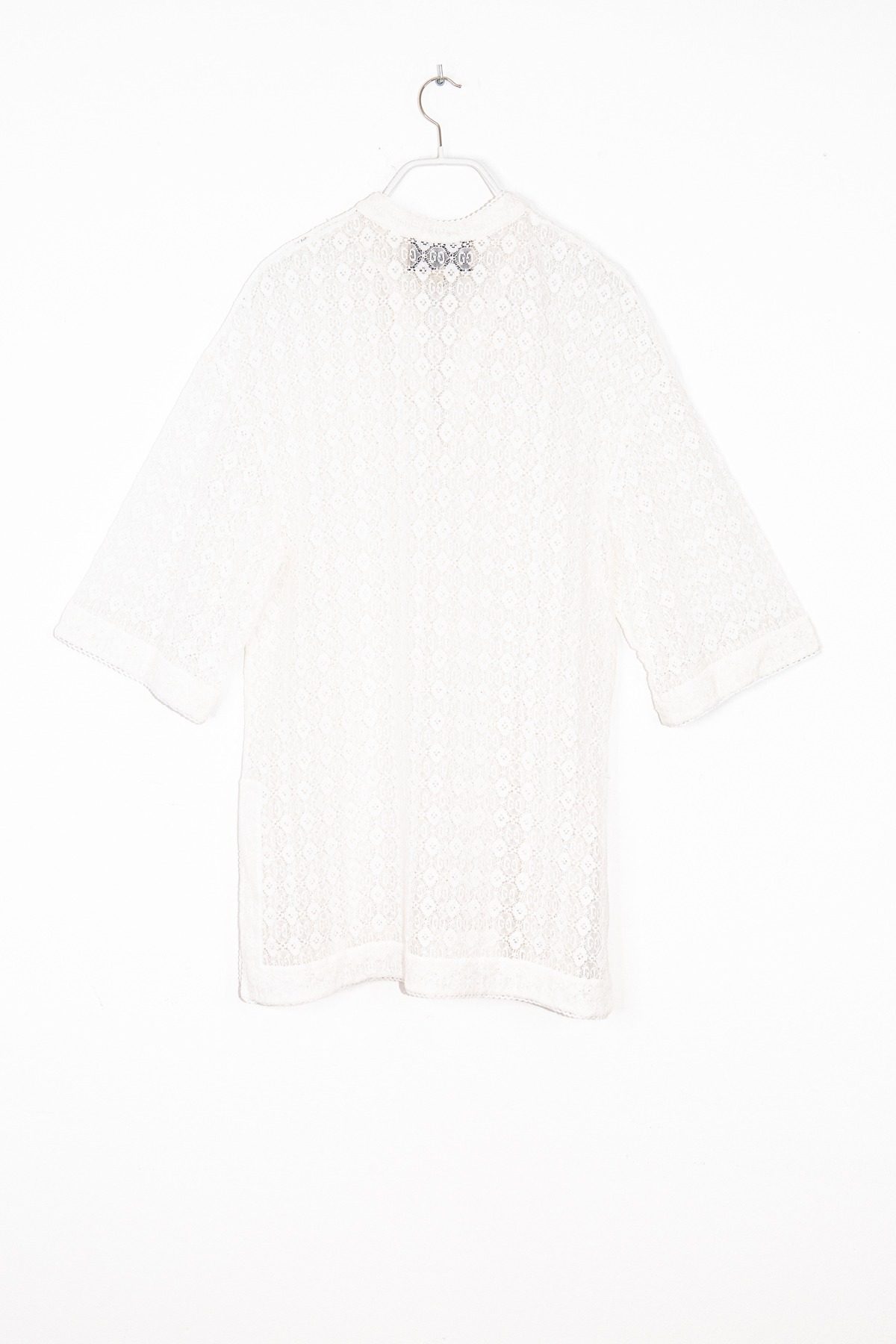 Thumbnail of http://Gucci%20Tunika-Bluse%20aus%20Spitze%20in%20Weiß