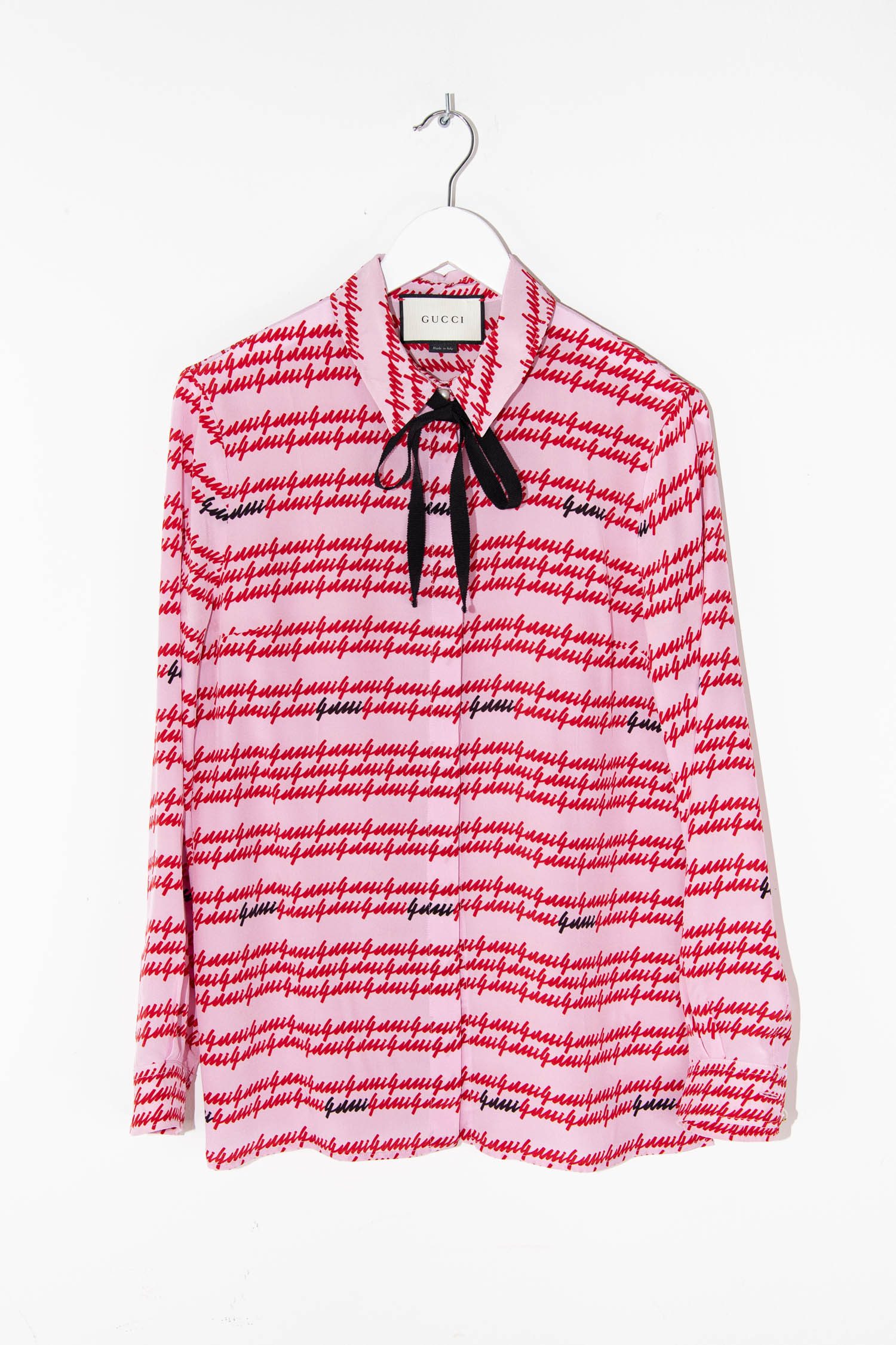Thumbnail of http://Gucci%20Bluse%20mit%20Aufschrift%20in%20Rosa