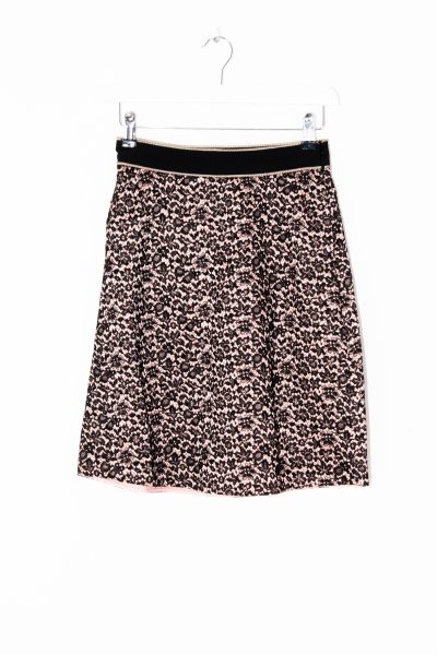 Gucci Spitzenrock in Schwarz und Rosa